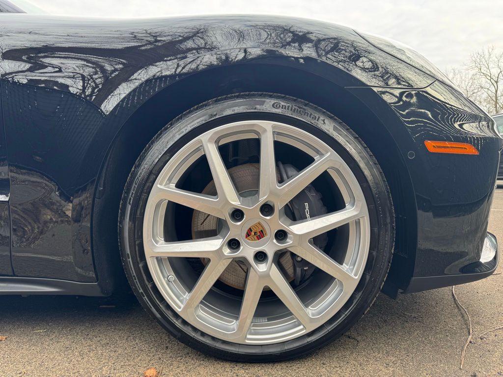 Thumbnail: 2025 Porsche Panamera - 9