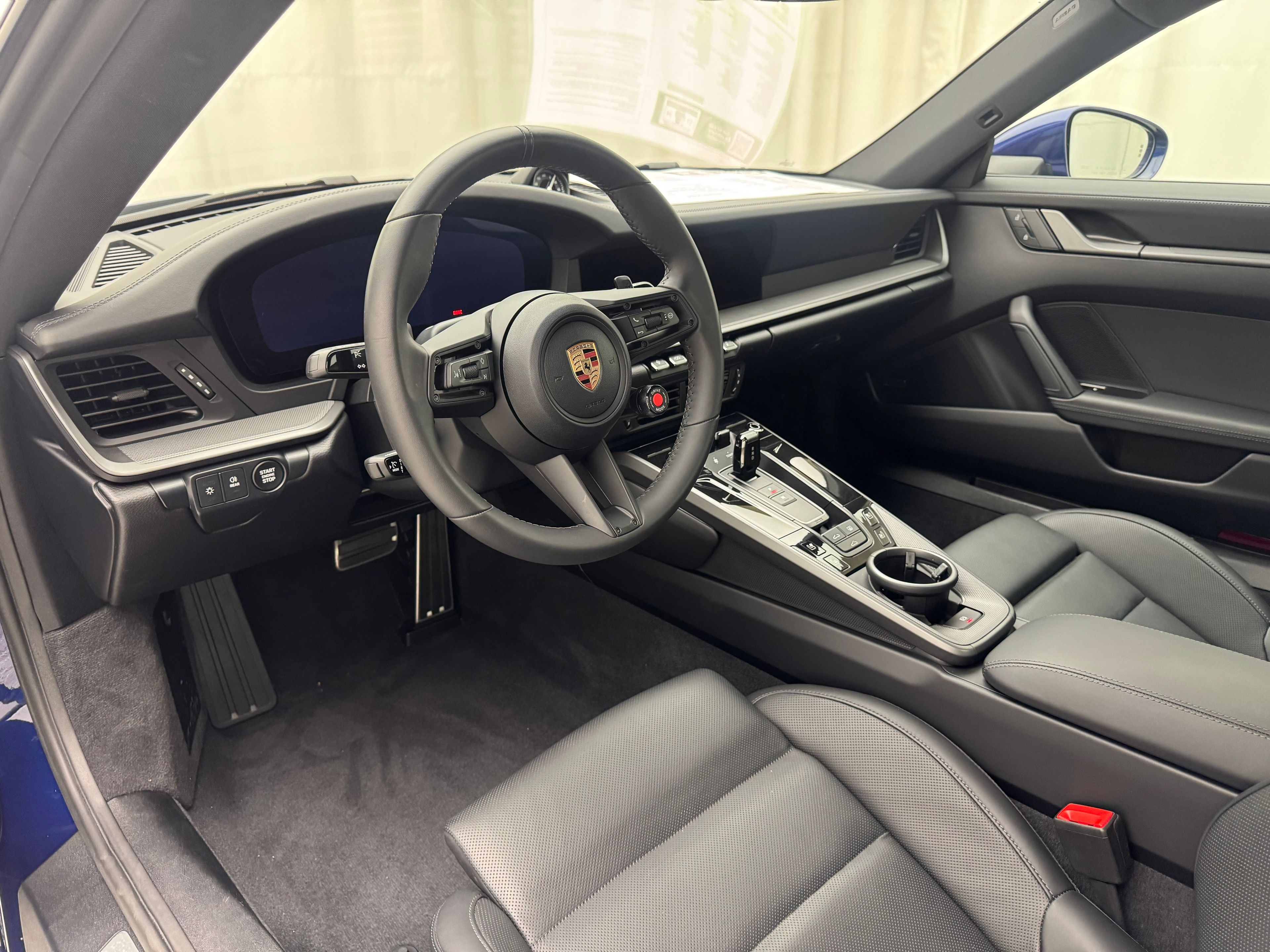 Thumbnail: 2026 Porsche 911 - 4