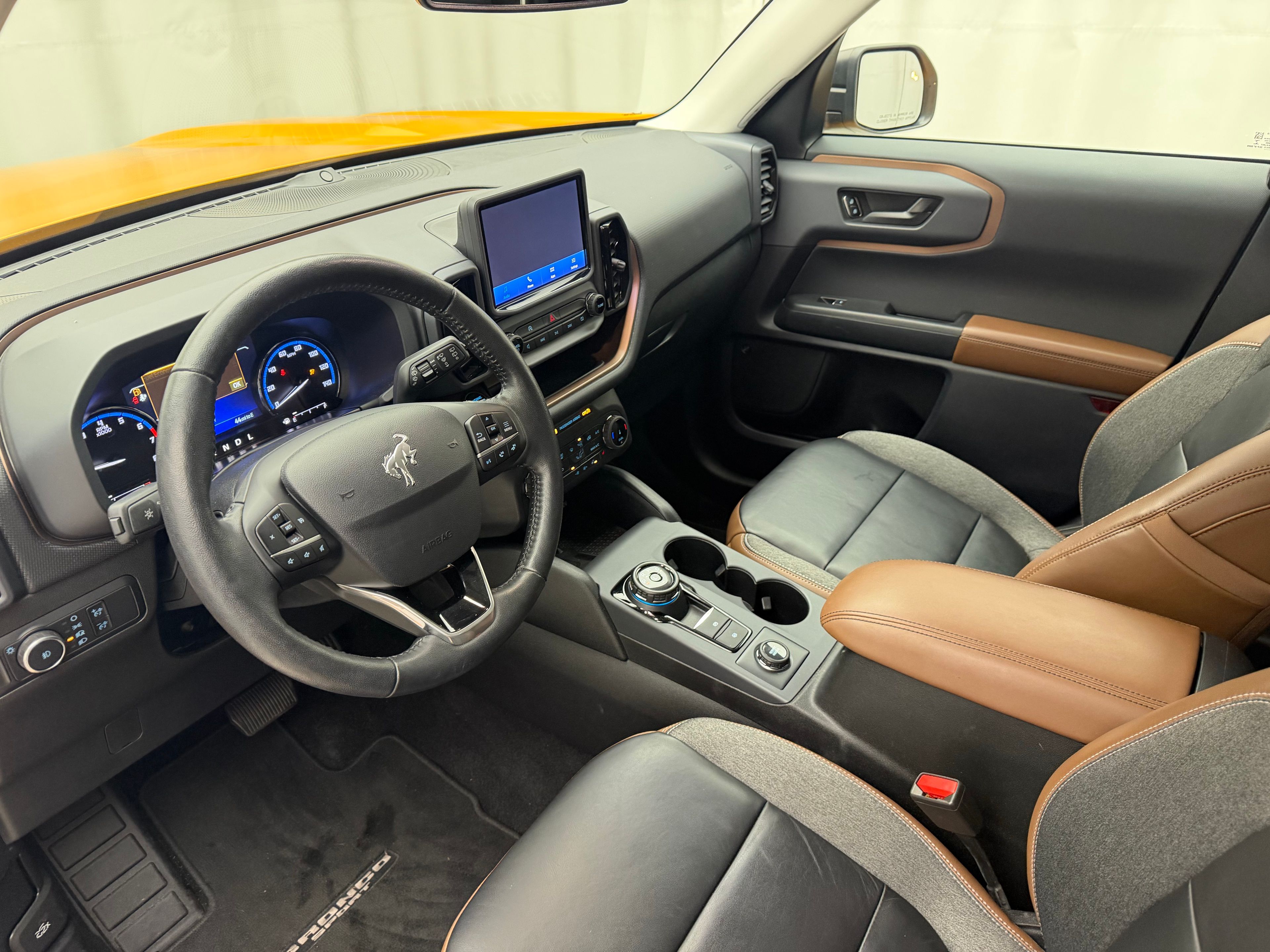 Thumbnail: 2022 Ford Bronco Sport - 4