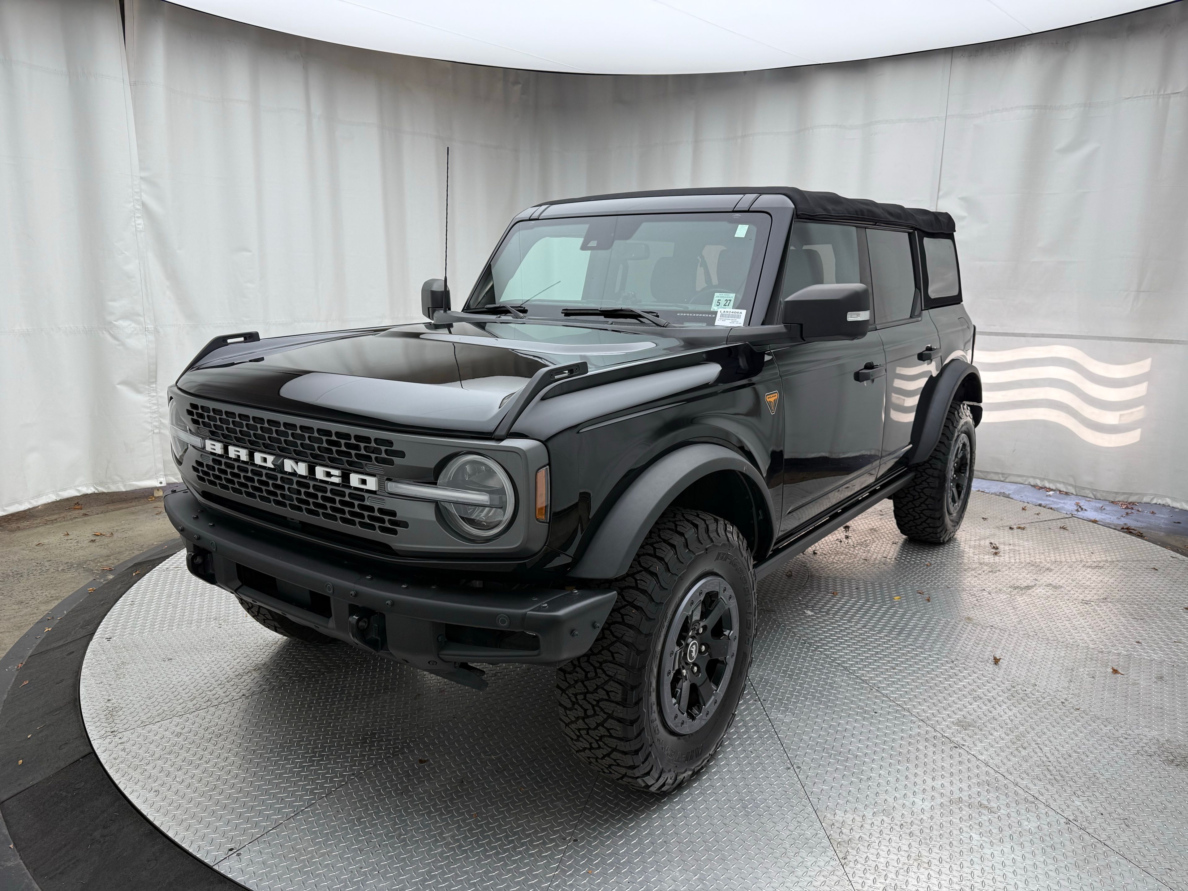 Thumbnail: 2022 Ford Bronco - 1