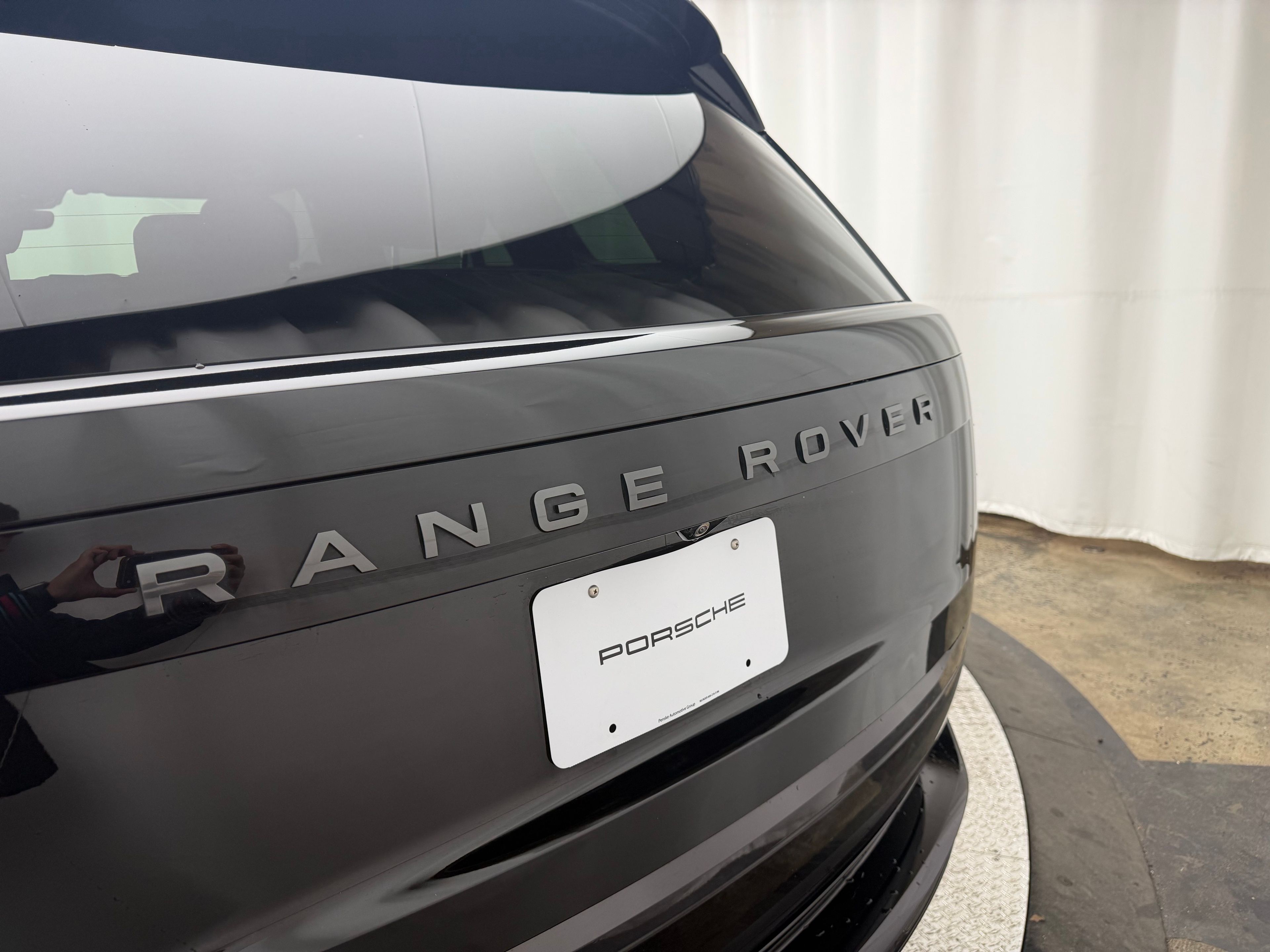 Thumbnail: 2024 Land Rover Range Rover - 12