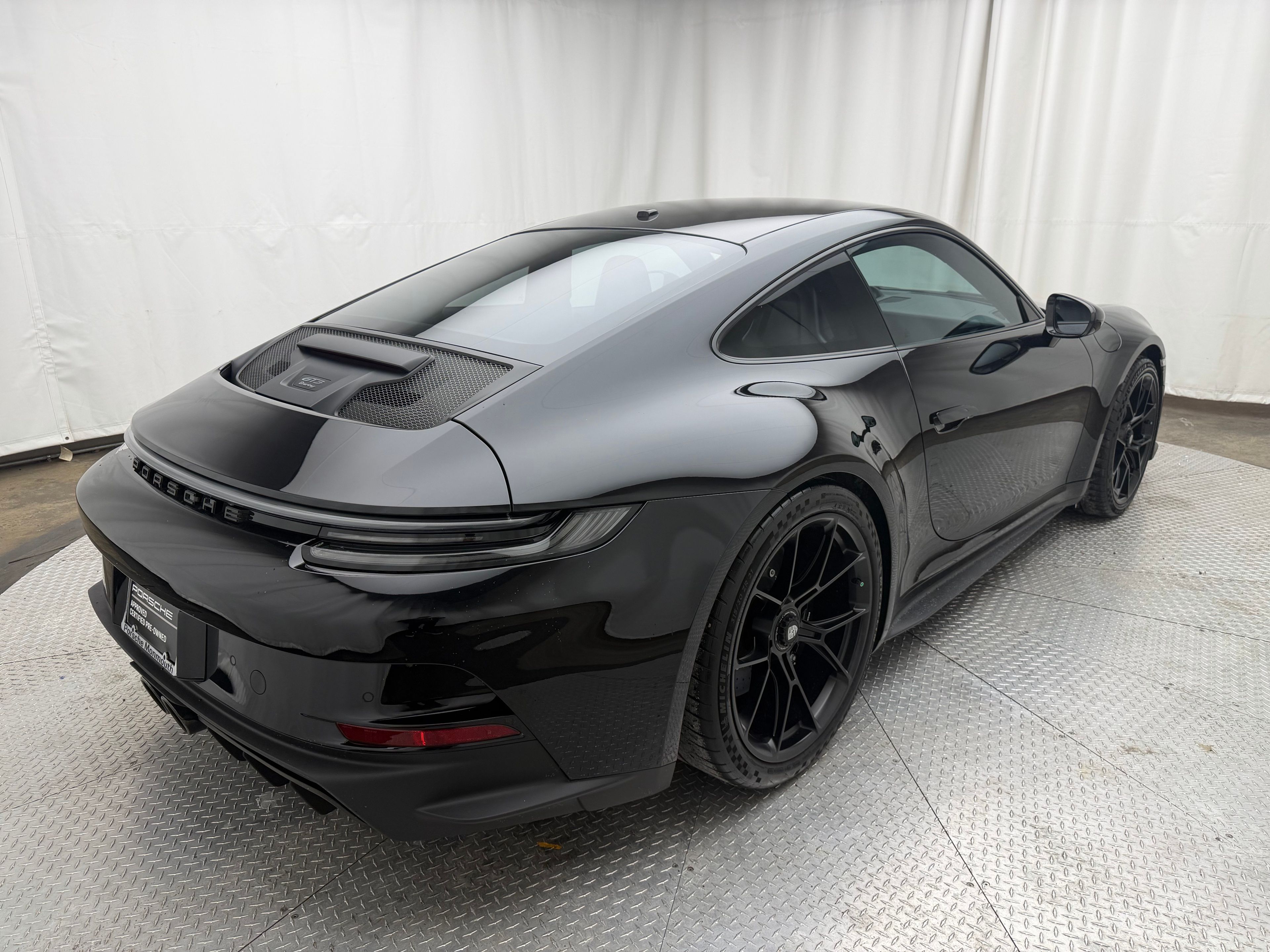 Thumbnail: 2022 Porsche 911 - 9