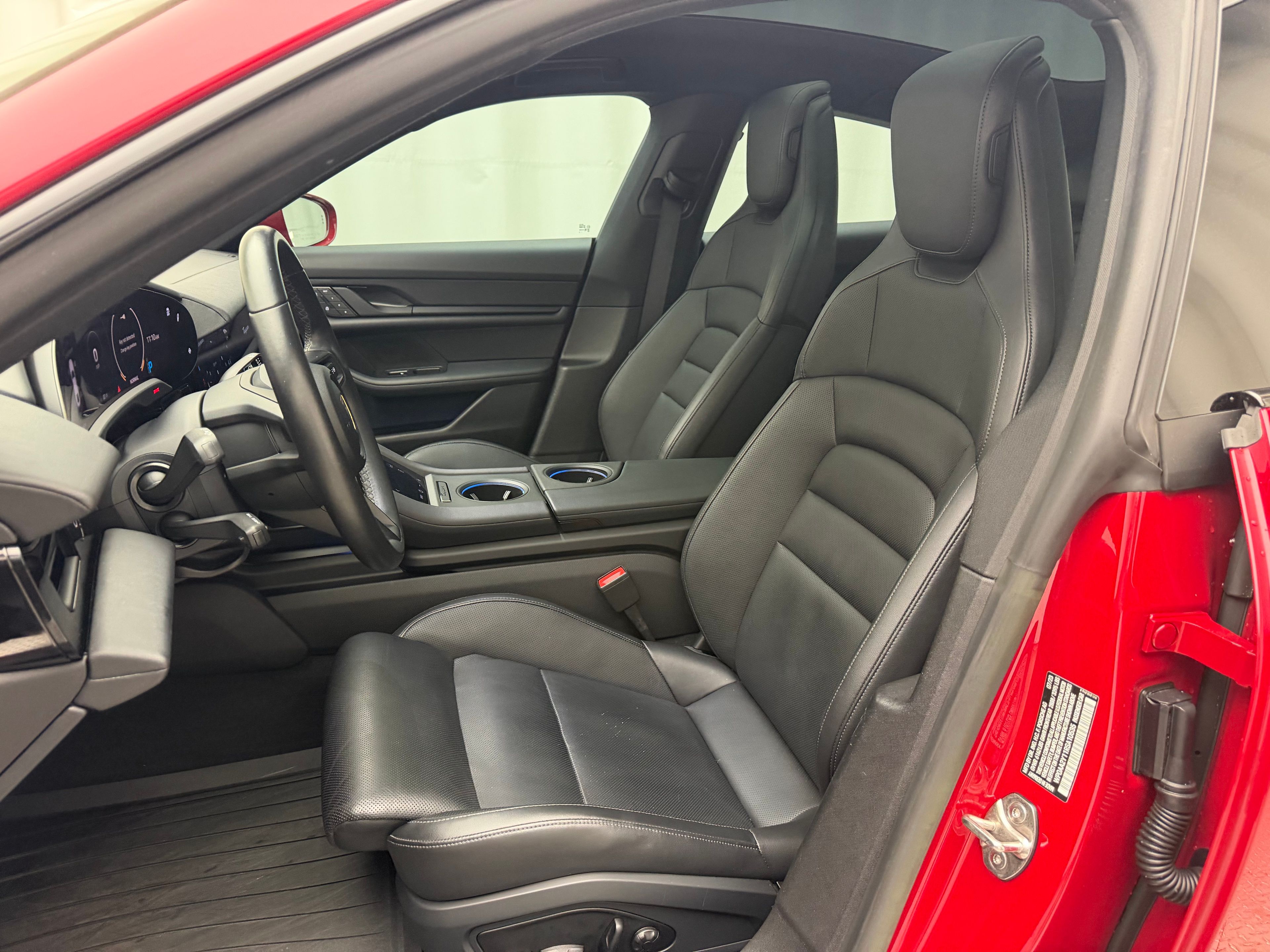 Thumbnail: 2024 Porsche Taycan - 5