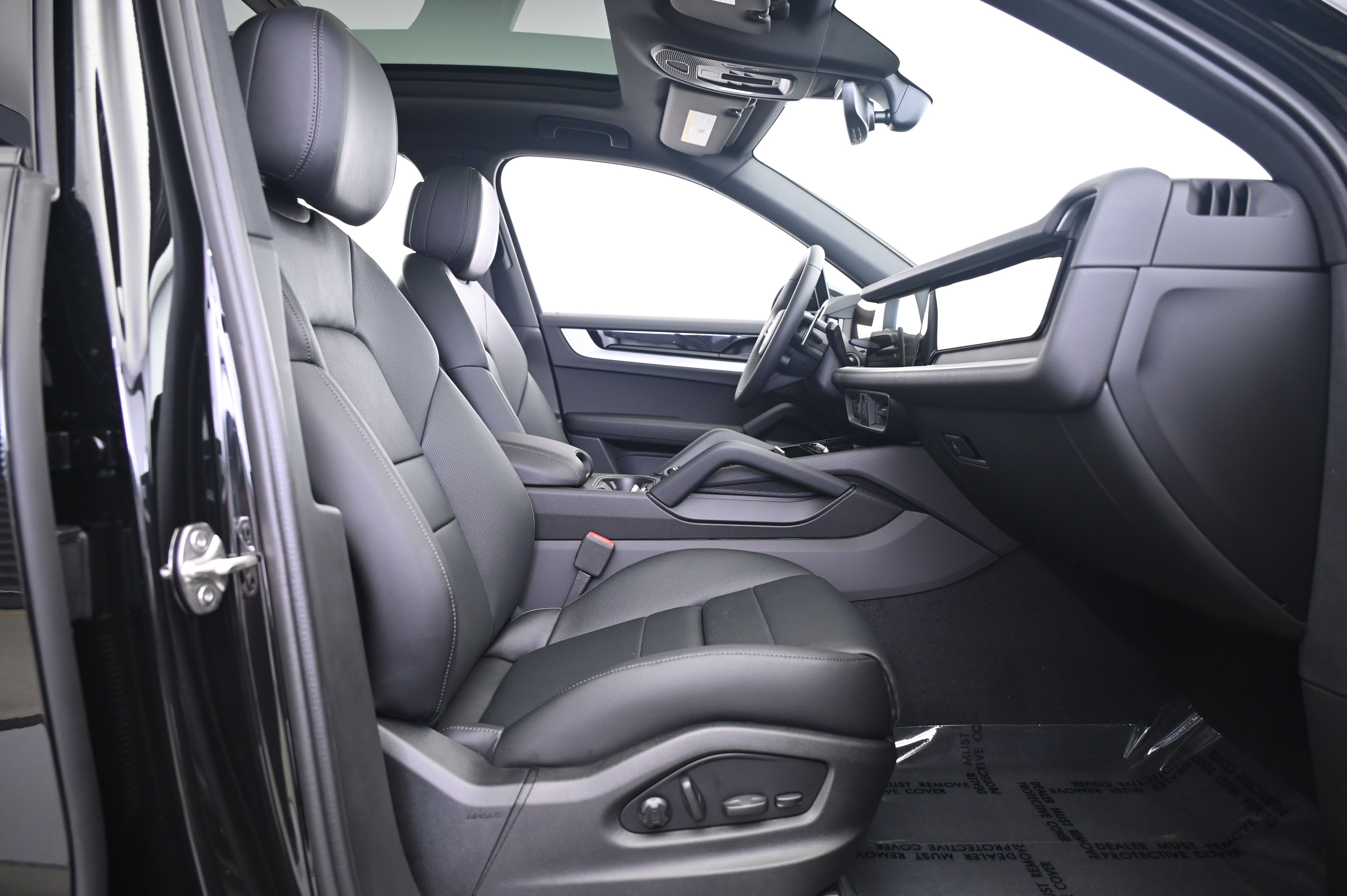 Thumbnail: 2025 Porsche Cayenne - 23