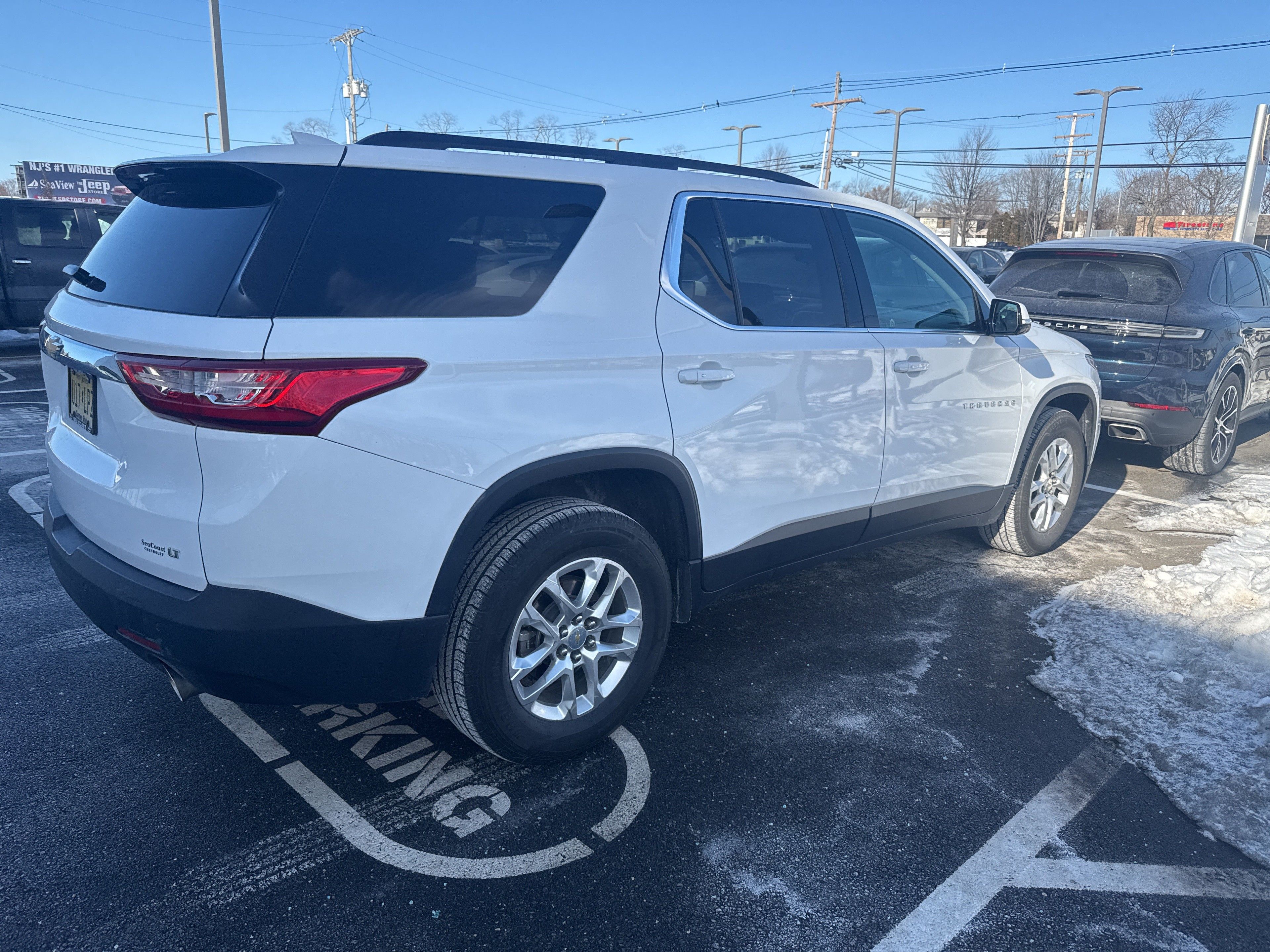 Thumbnail: 2019 Chevrolet Traverse - 3