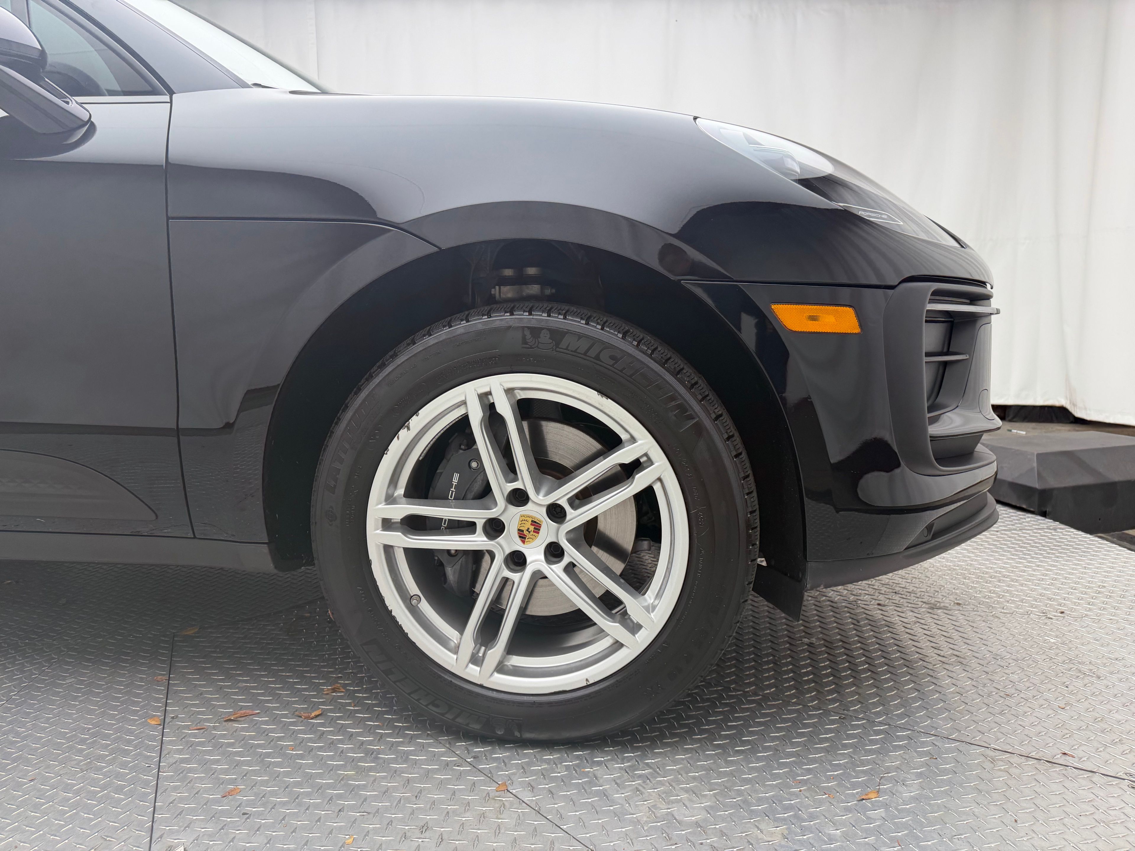 Thumbnail: 2023 Porsche Macan - 14