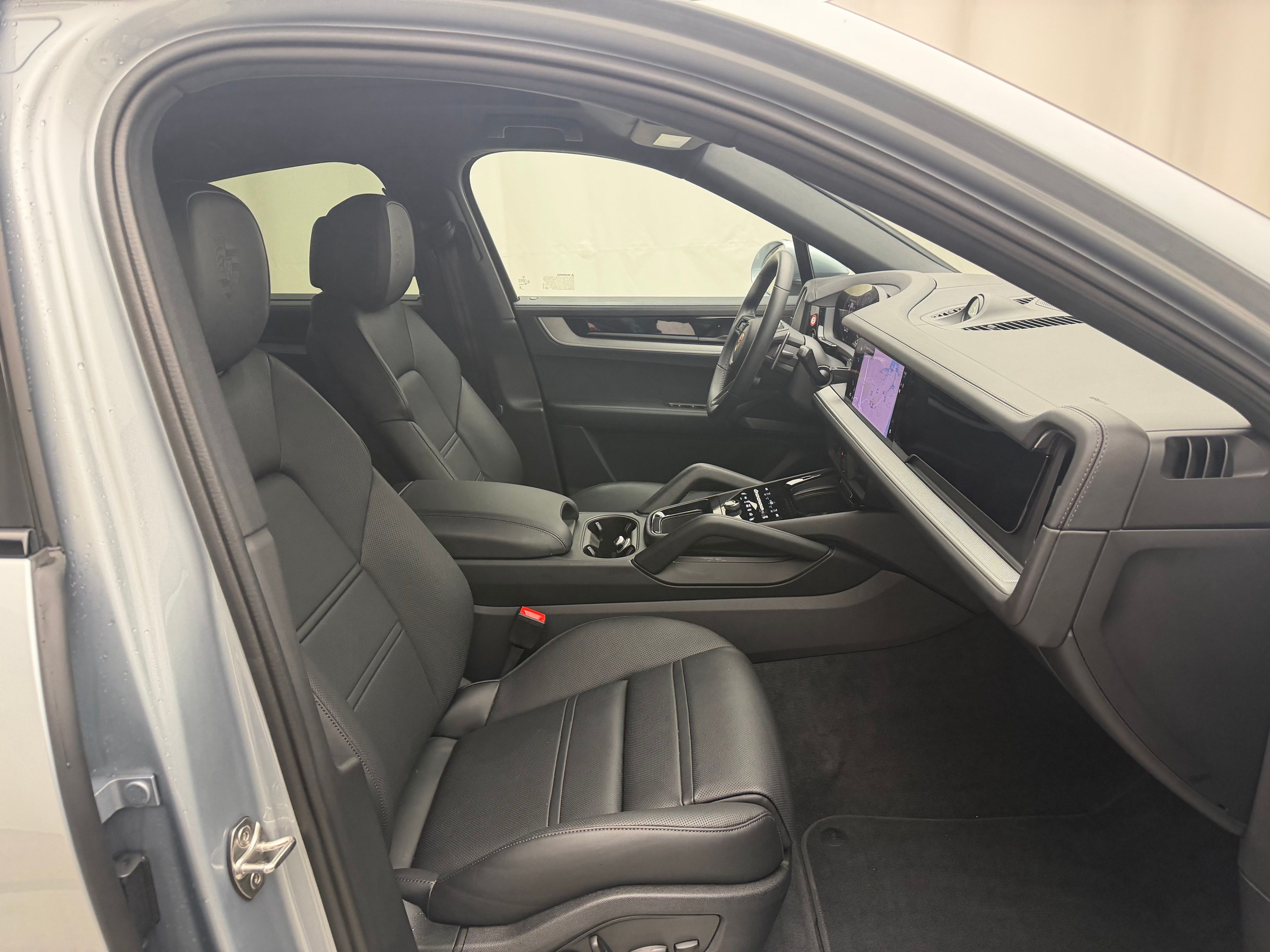 Thumbnail: 2025 Porsche  - 26