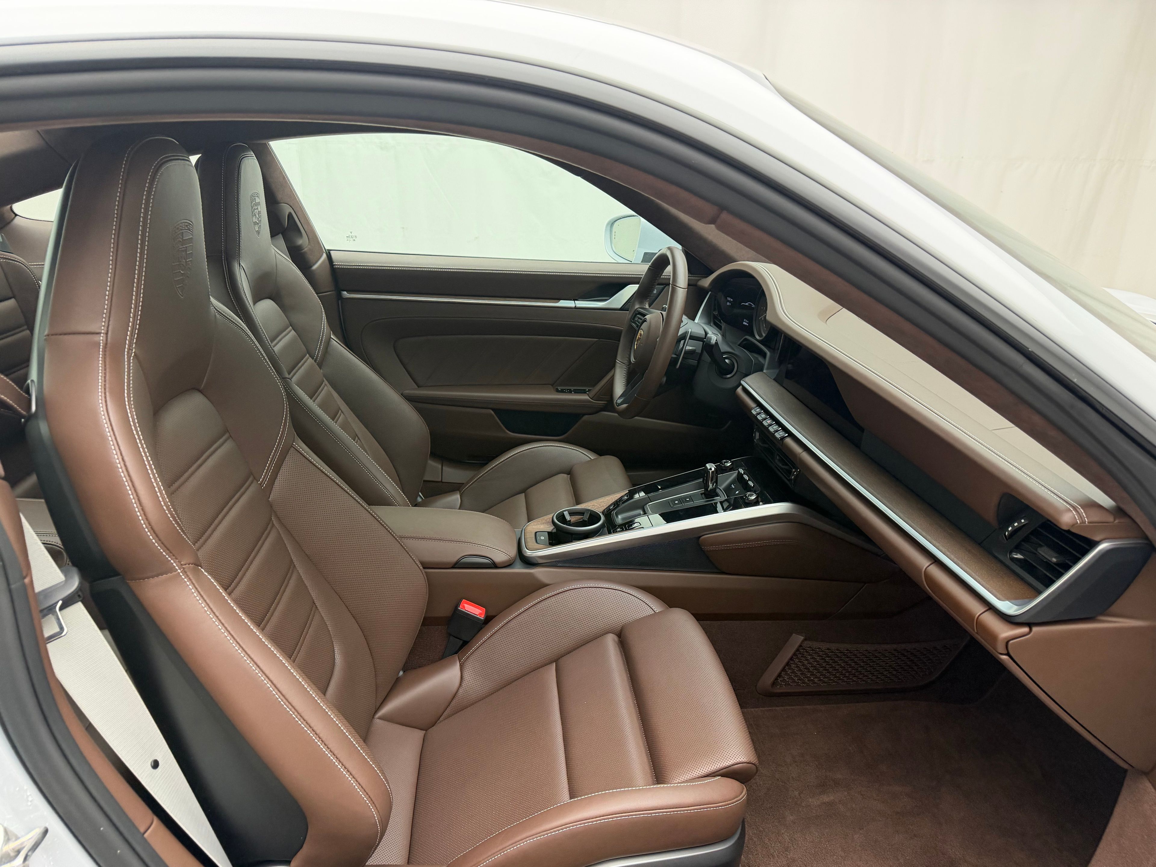 Thumbnail: 2024 Porsche 911 - 20