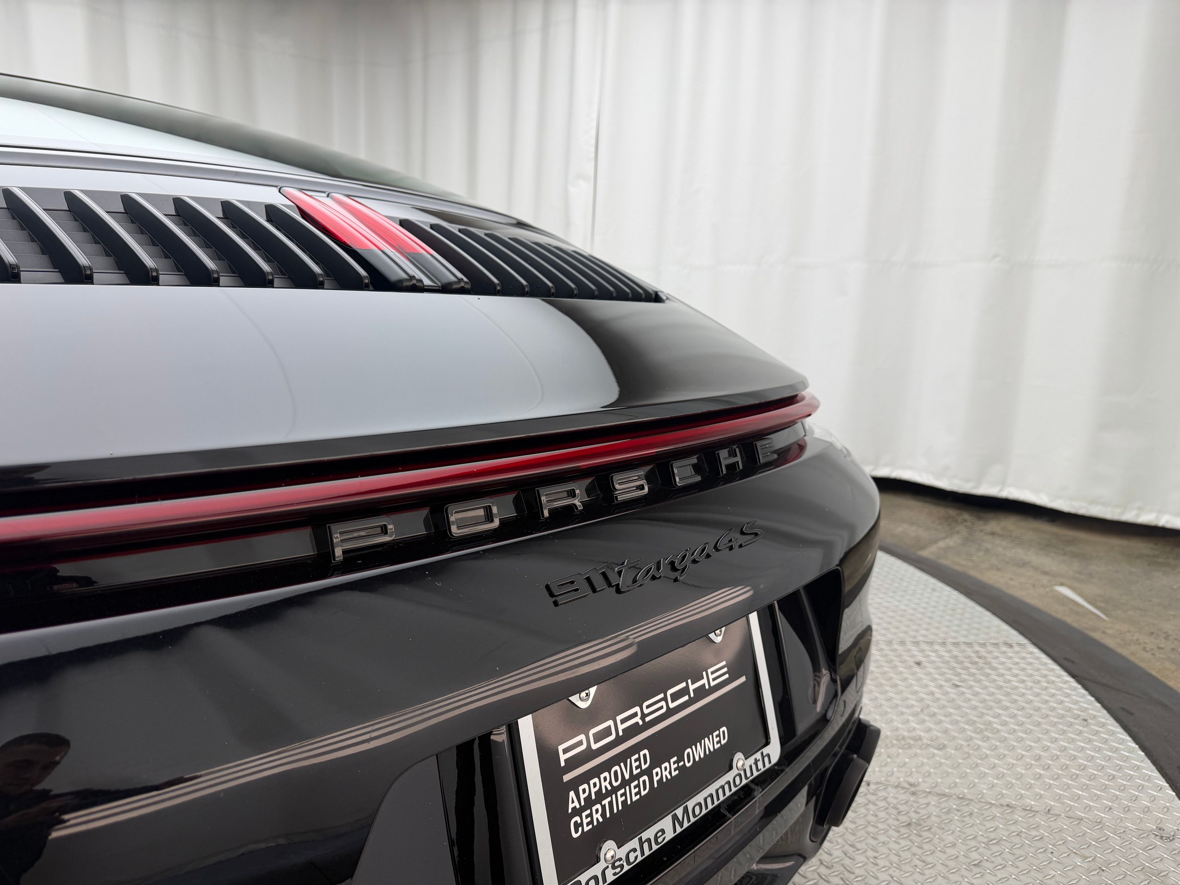 Thumbnail: 2024 Porsche 911 - 12