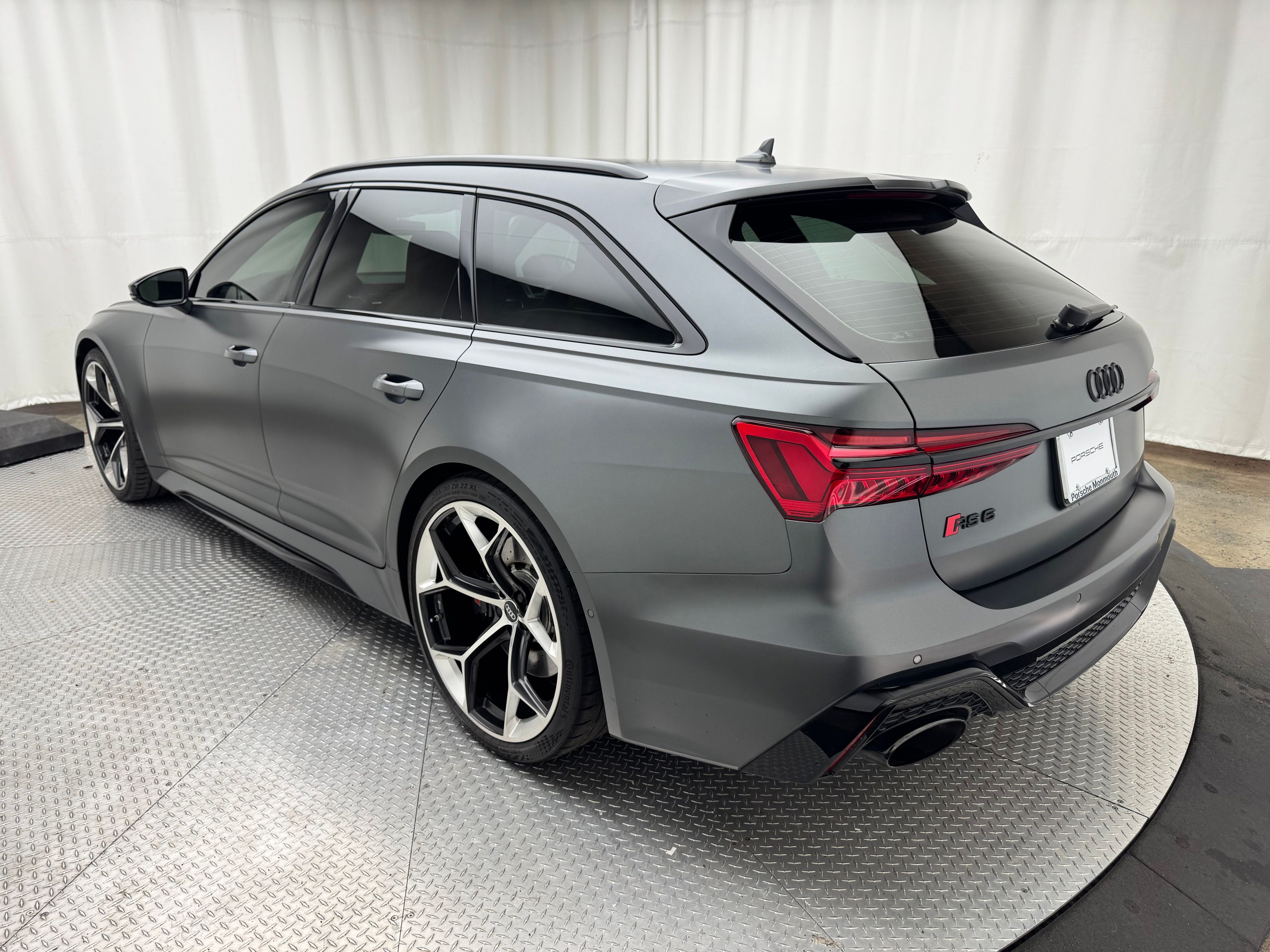 Thumbnail: 2024 Audi RS 6 - 3