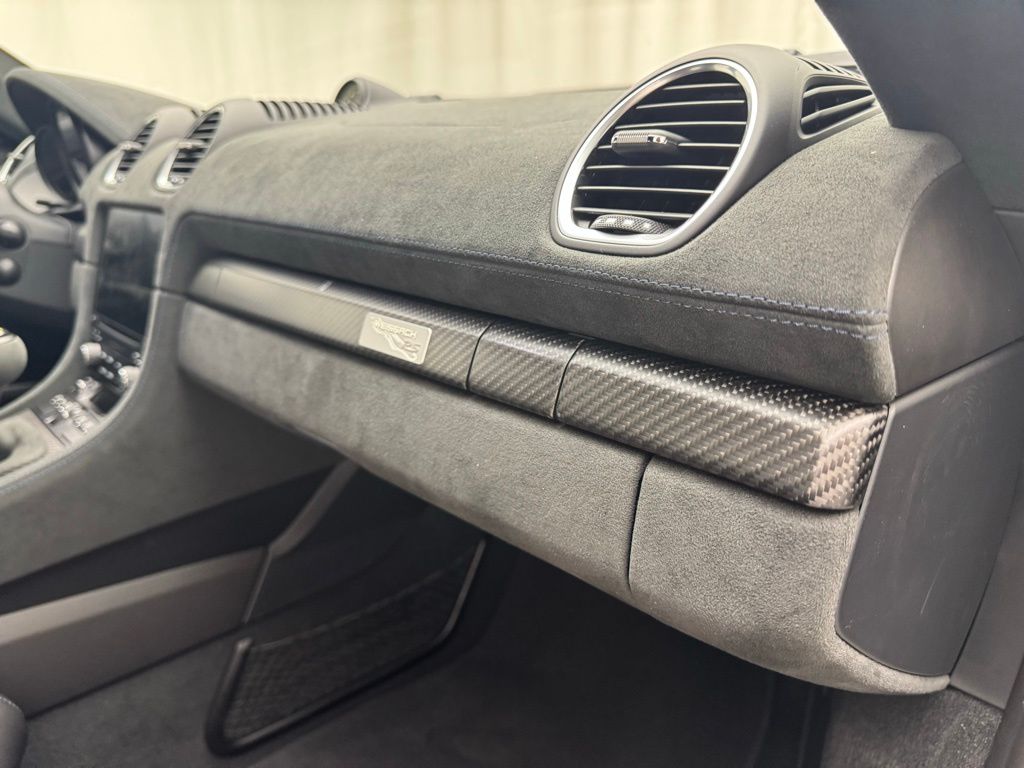 Thumbnail: 2023 Porsche 718 Cayman - 28