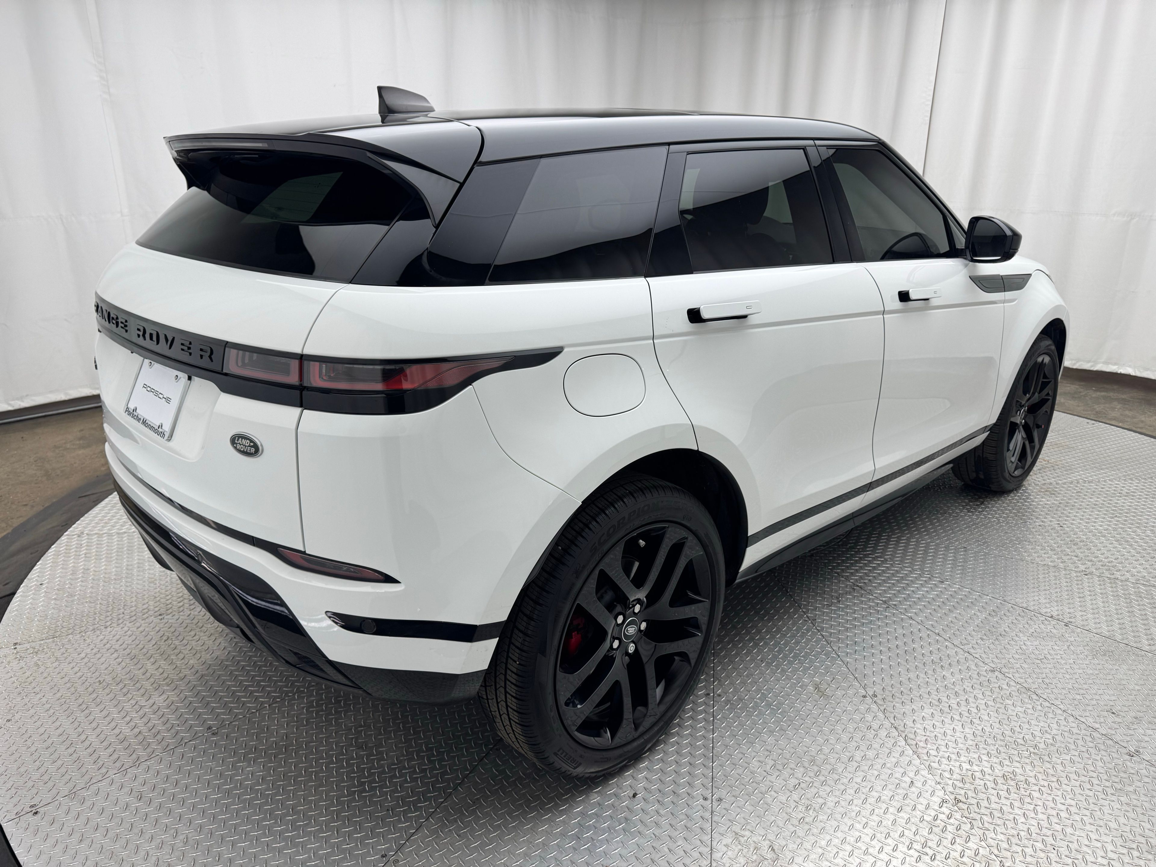Thumbnail: 2023 Land Rover Range Rover Evoque - 12