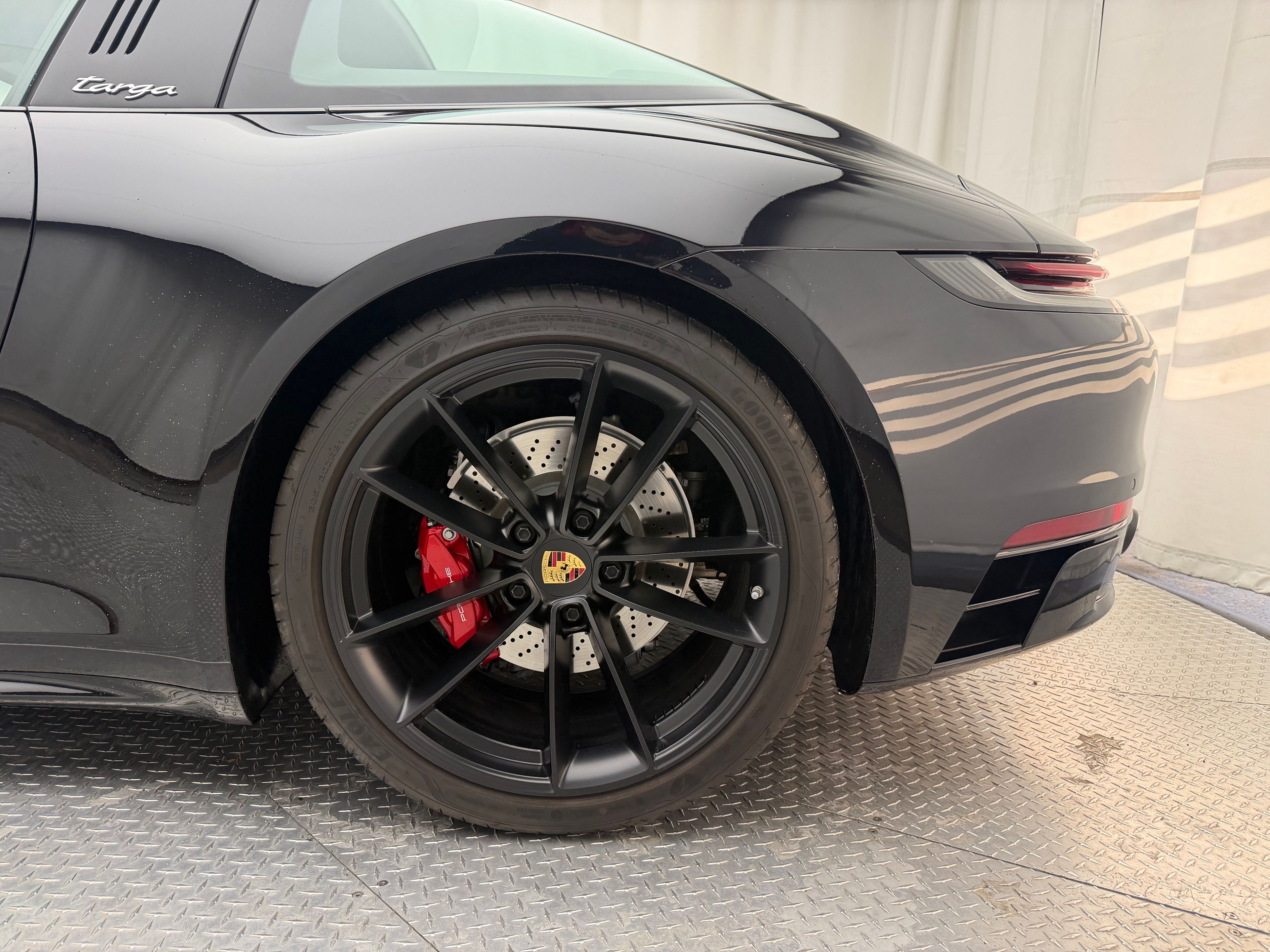 Thumbnail: 2024 Porsche 911 - 9