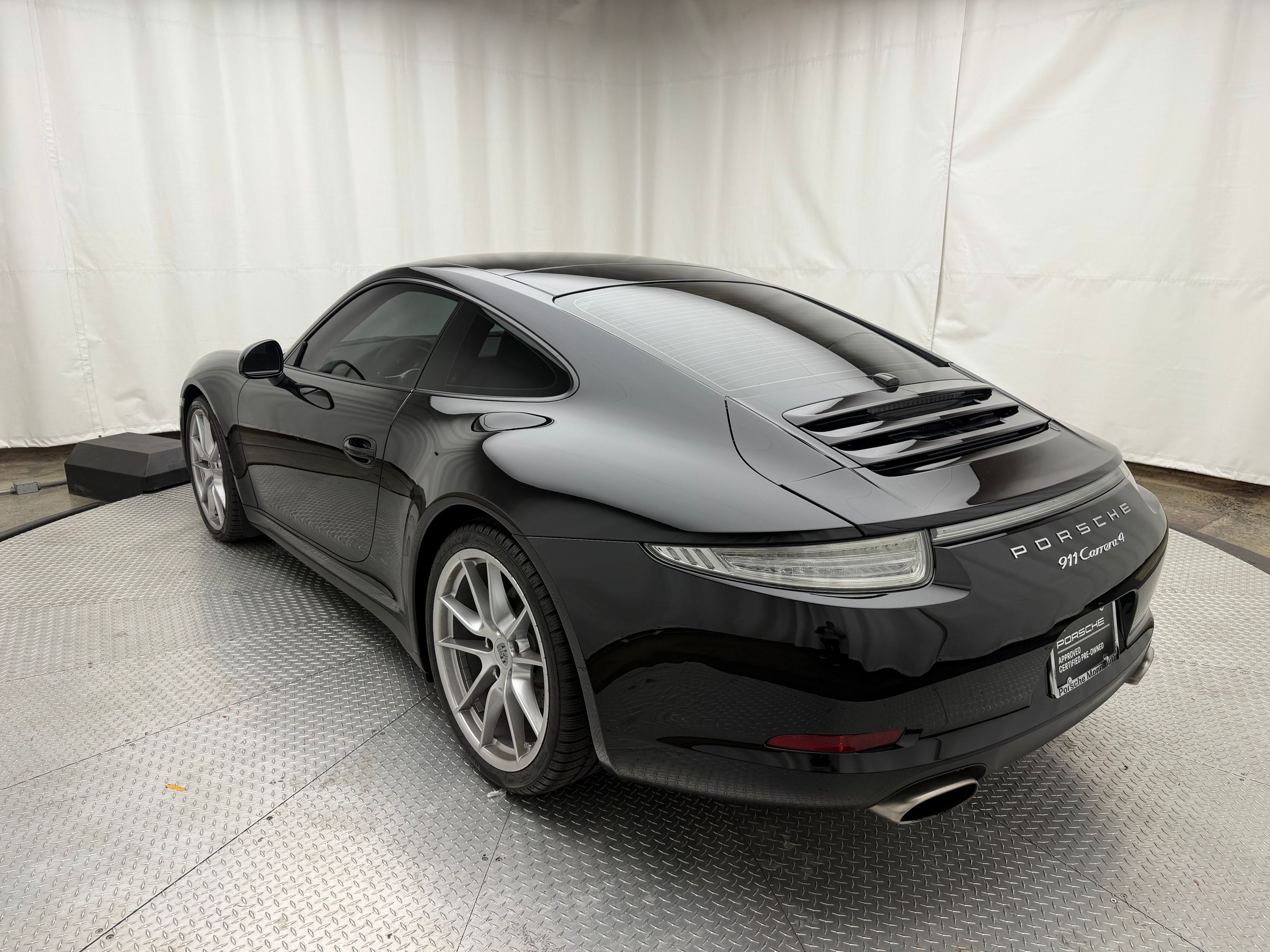 Thumbnail: 2013 Porsche 911 - 3