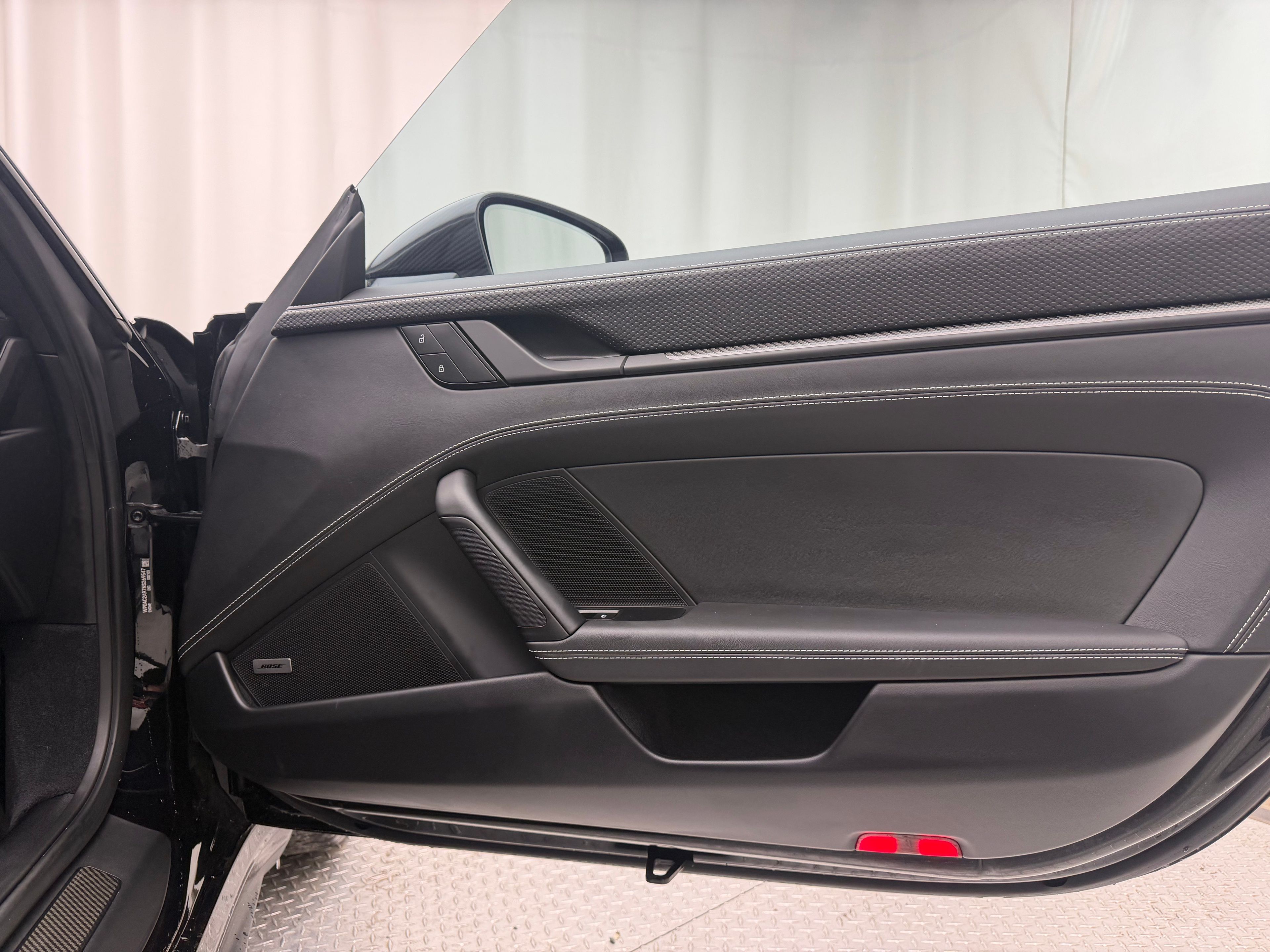 Thumbnail: 2022 Porsche 911 - 15