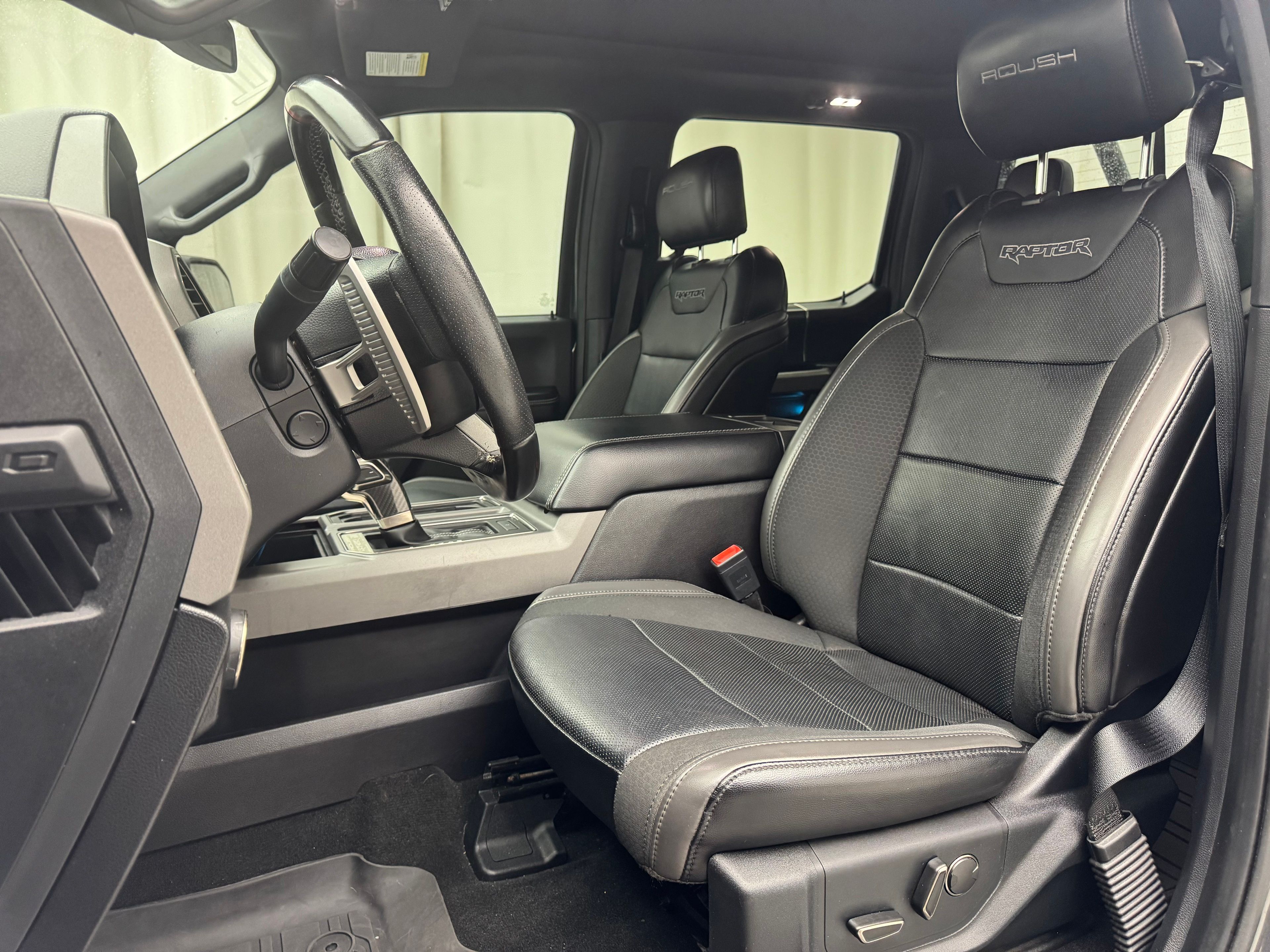 Thumbnail: 2019 Ford F-150 - 4