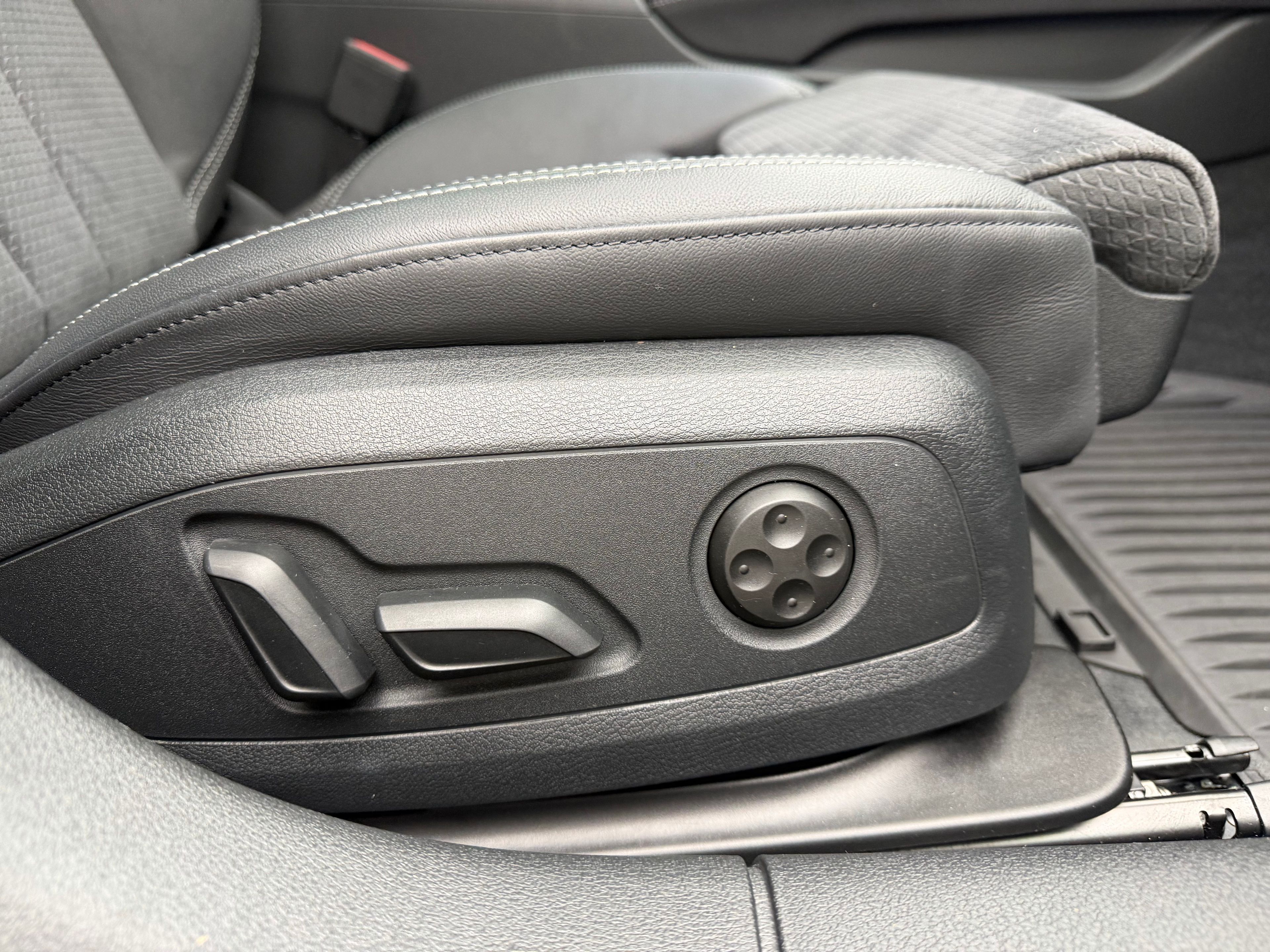 Thumbnail: 2022 Audi A5 - 20