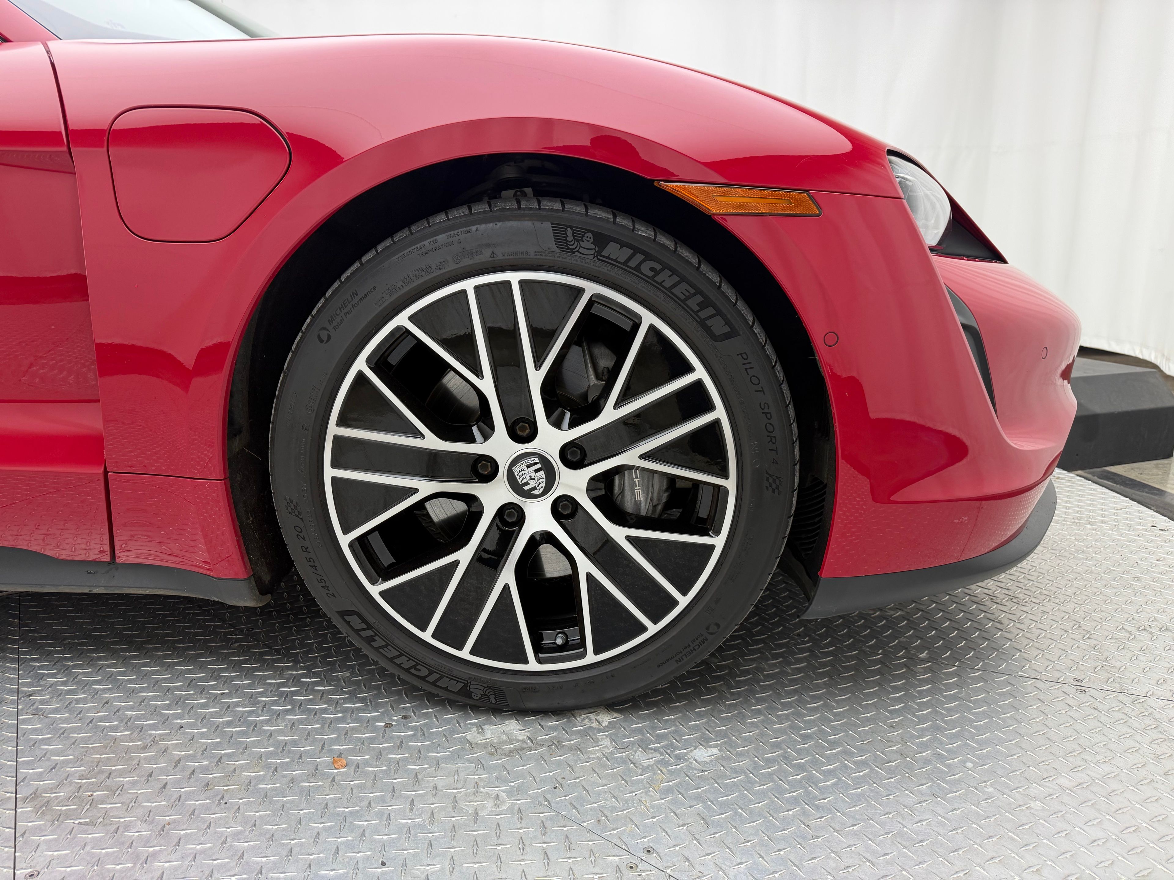 Thumbnail: 2024 Porsche Taycan - 11