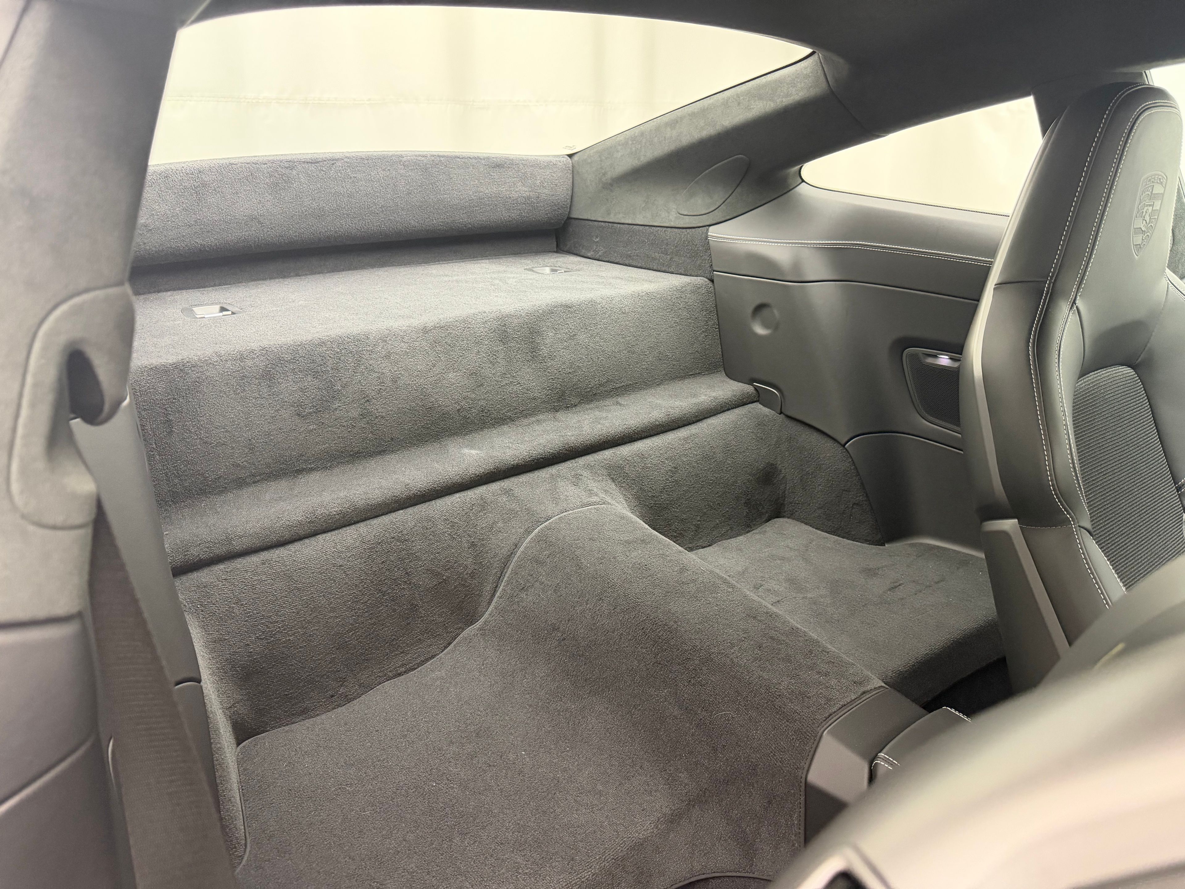 Thumbnail: 2022 Porsche 911 - 25