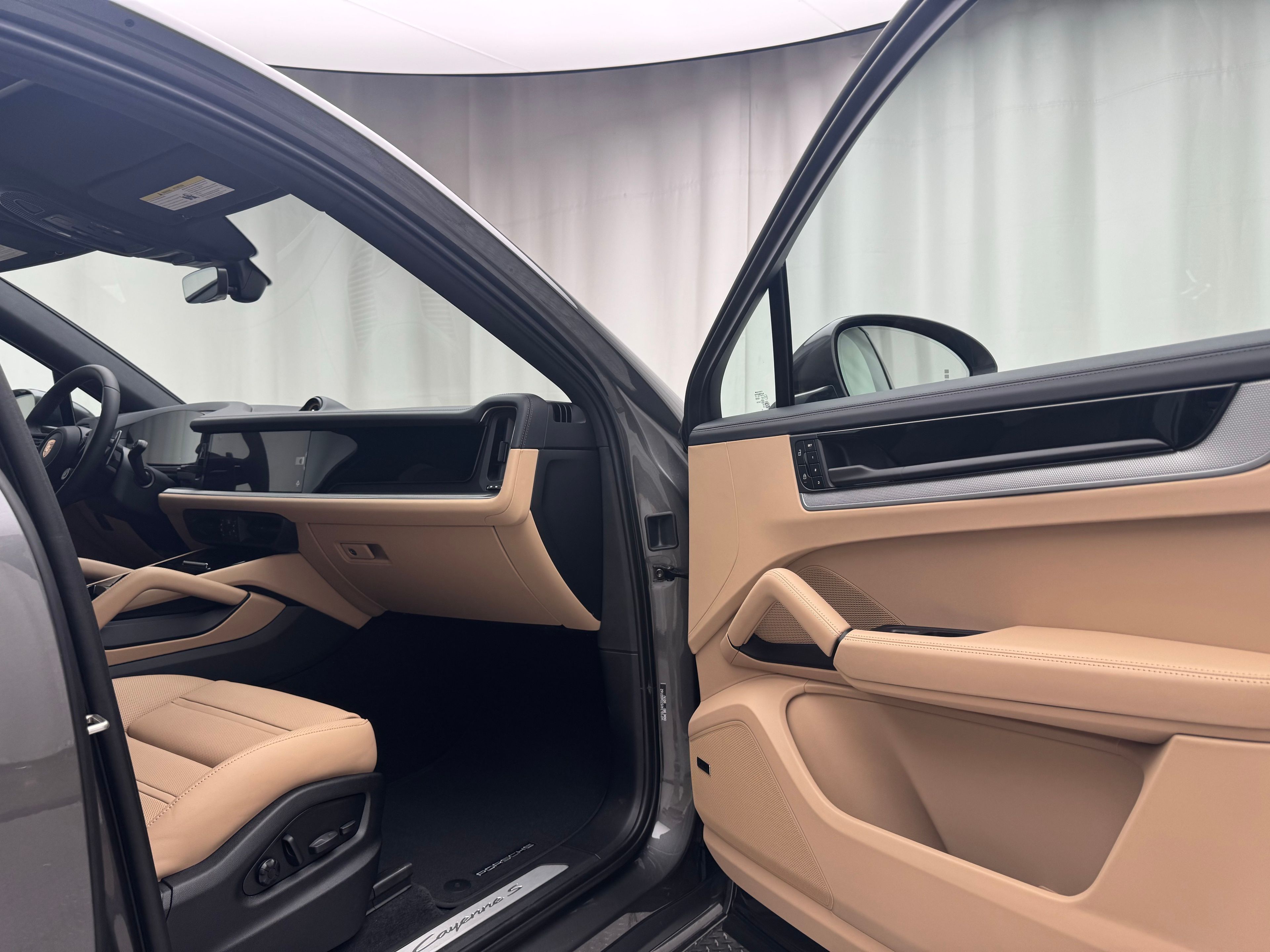 Thumbnail: 2026 Porsche  - 16