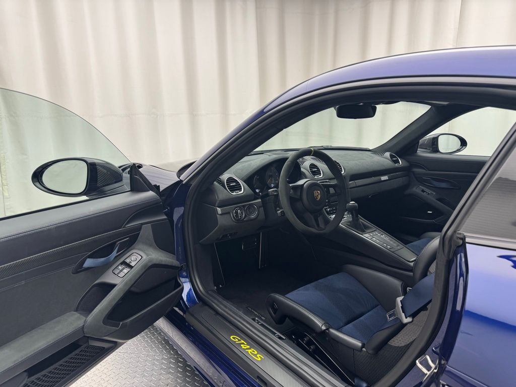 Thumbnail: 2023 Porsche 718 Cayman - 4