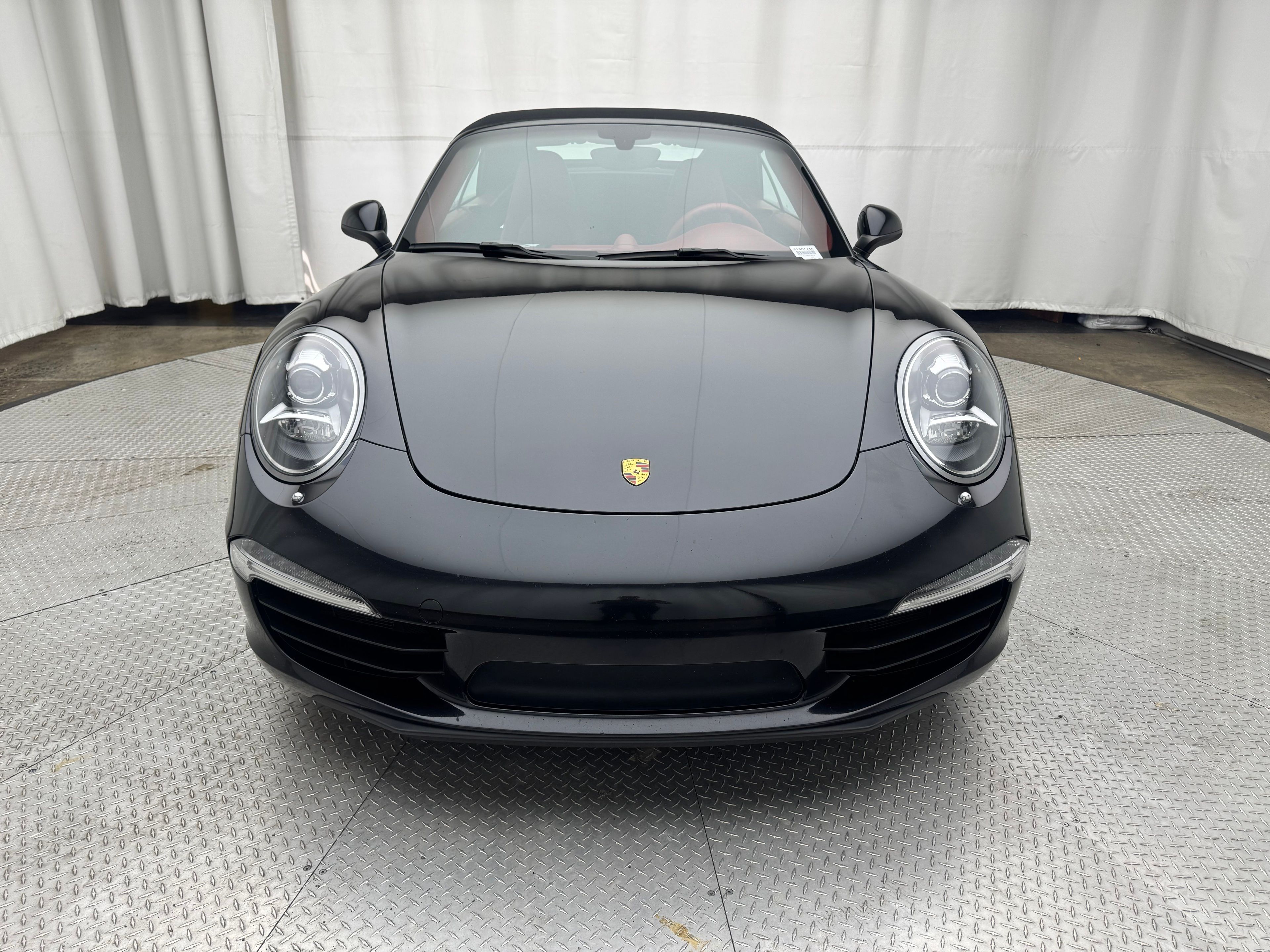 Thumbnail: 2013 Porsche 911 - 21