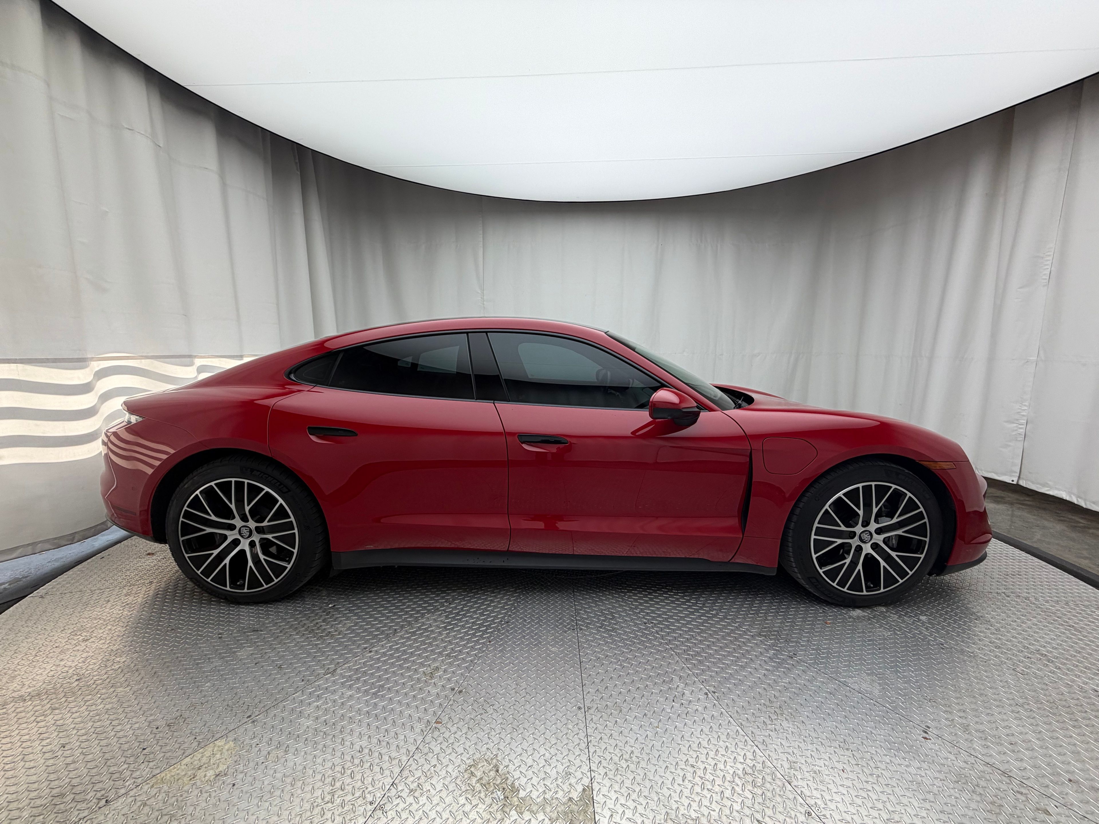 Thumbnail: 2024 Porsche Taycan - 12