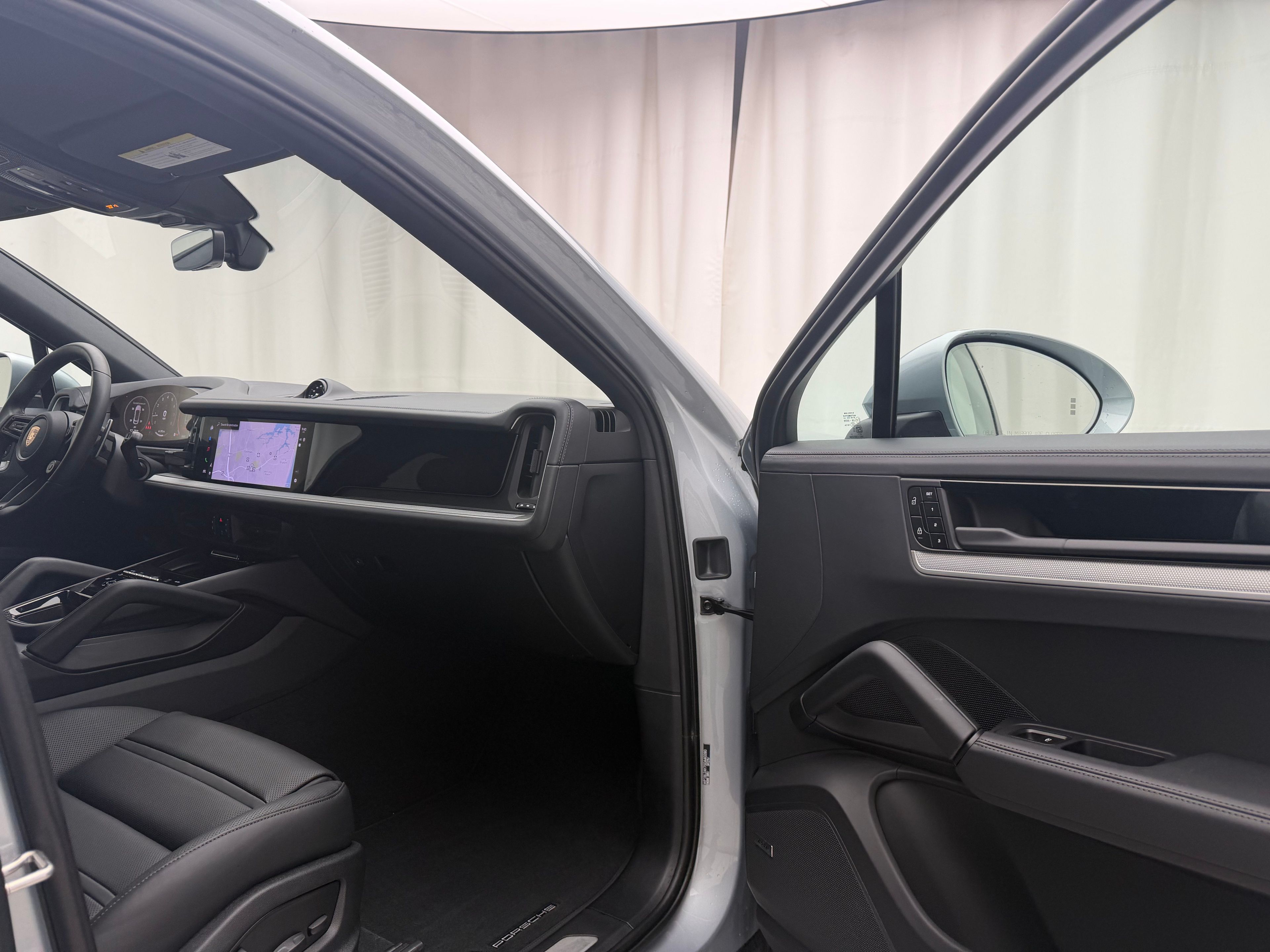 Thumbnail: 2025 Porsche  - 20