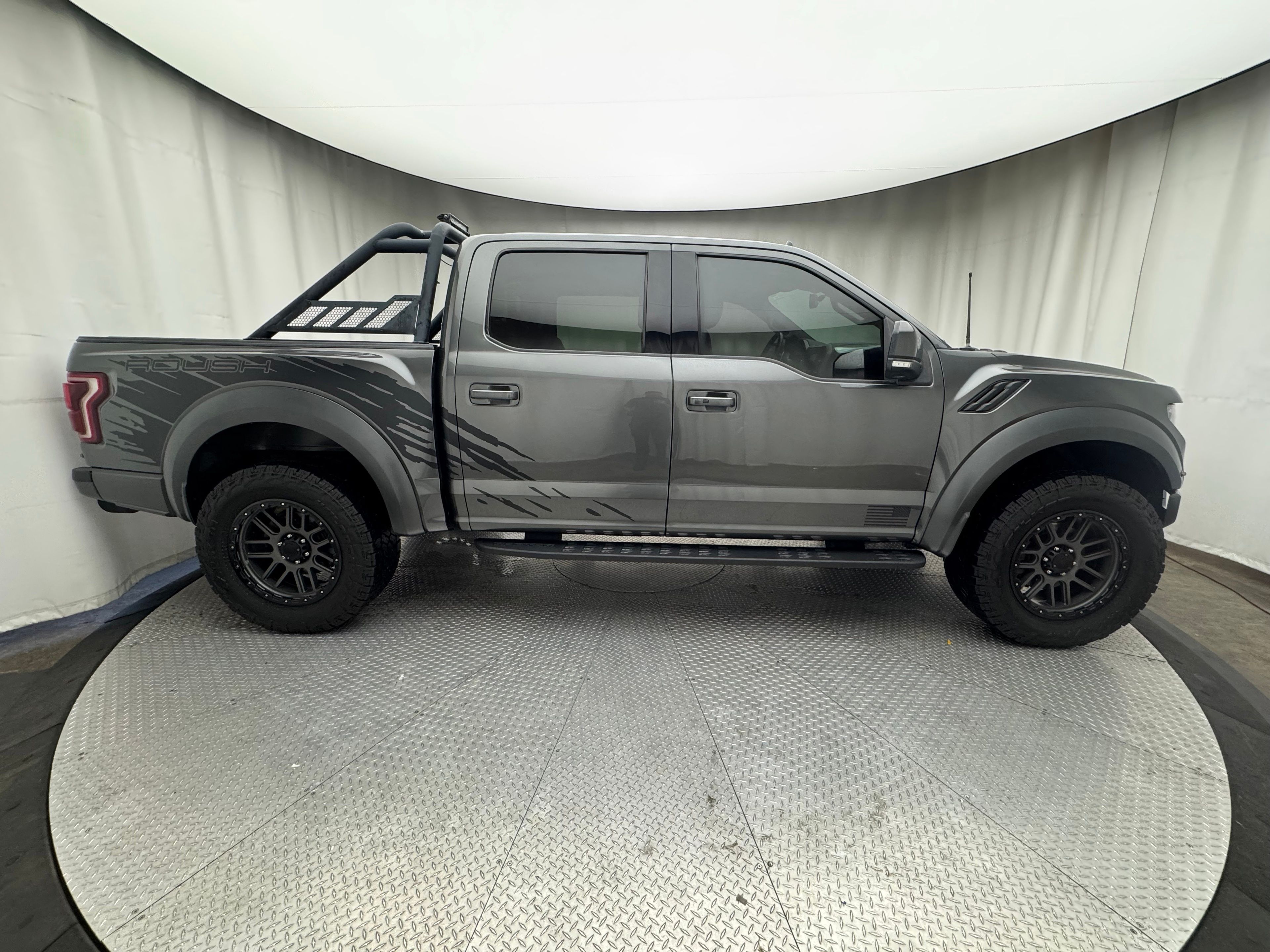 Thumbnail: 2019 Ford F-150 - 15