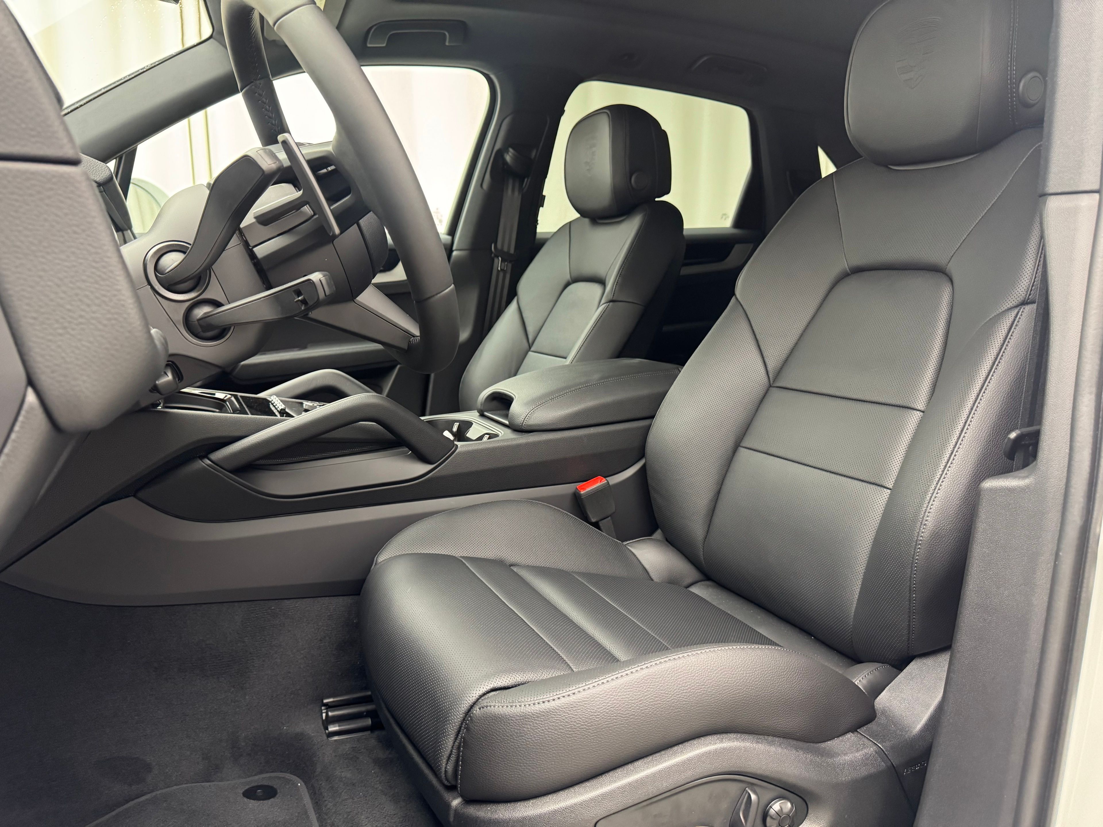 Thumbnail: 2026 Porsche Cayenne - 5