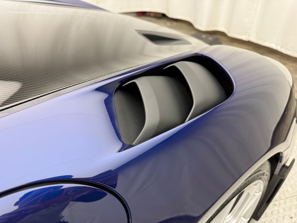 Thumbnail: 2025 Porsche  - 18