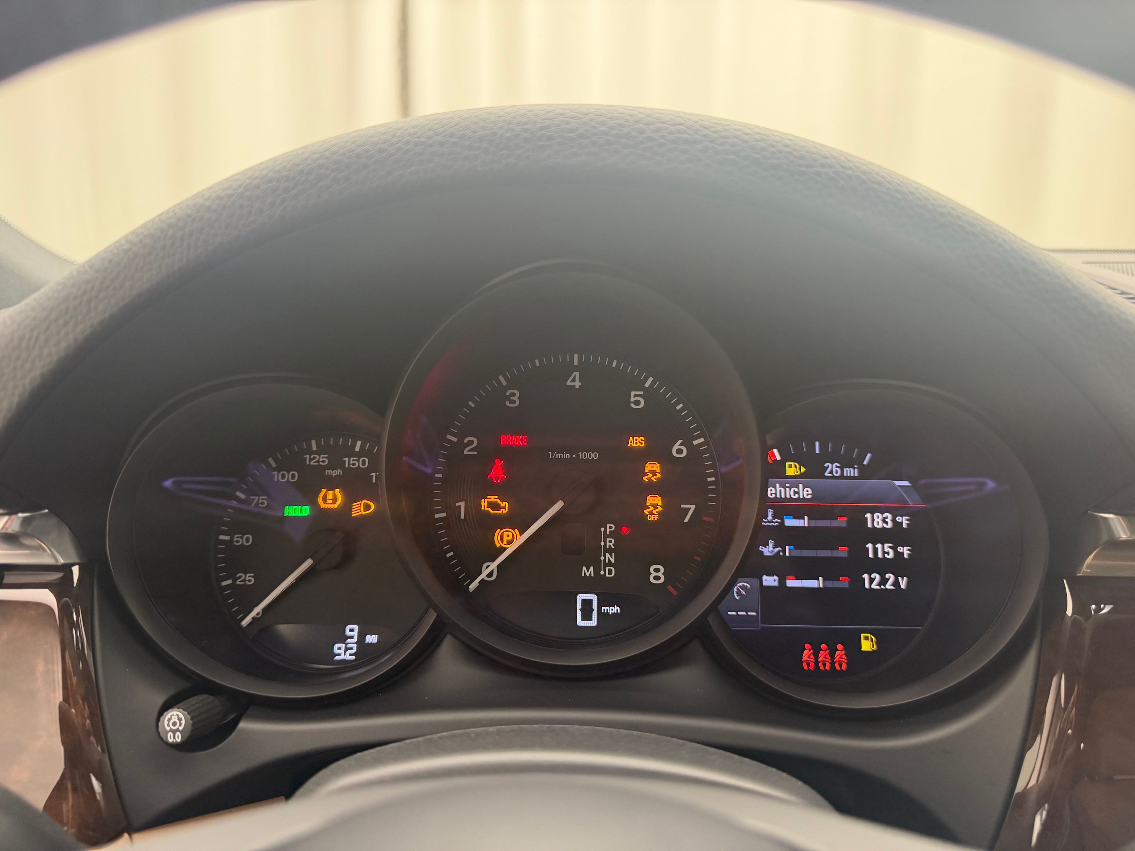 Thumbnail: 2026 Porsche Macan - 26