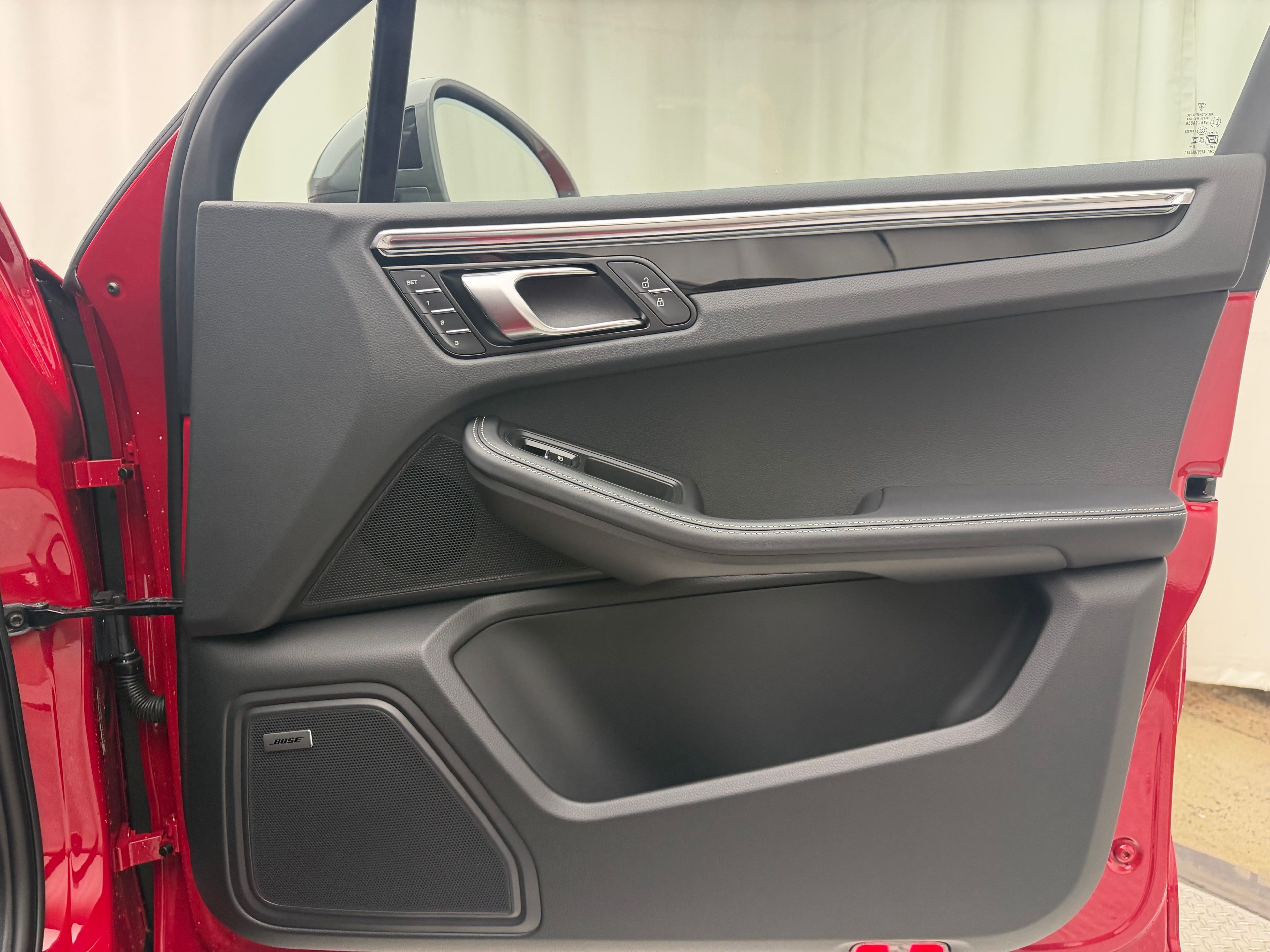 Thumbnail: 2026 Porsche Macan - 16