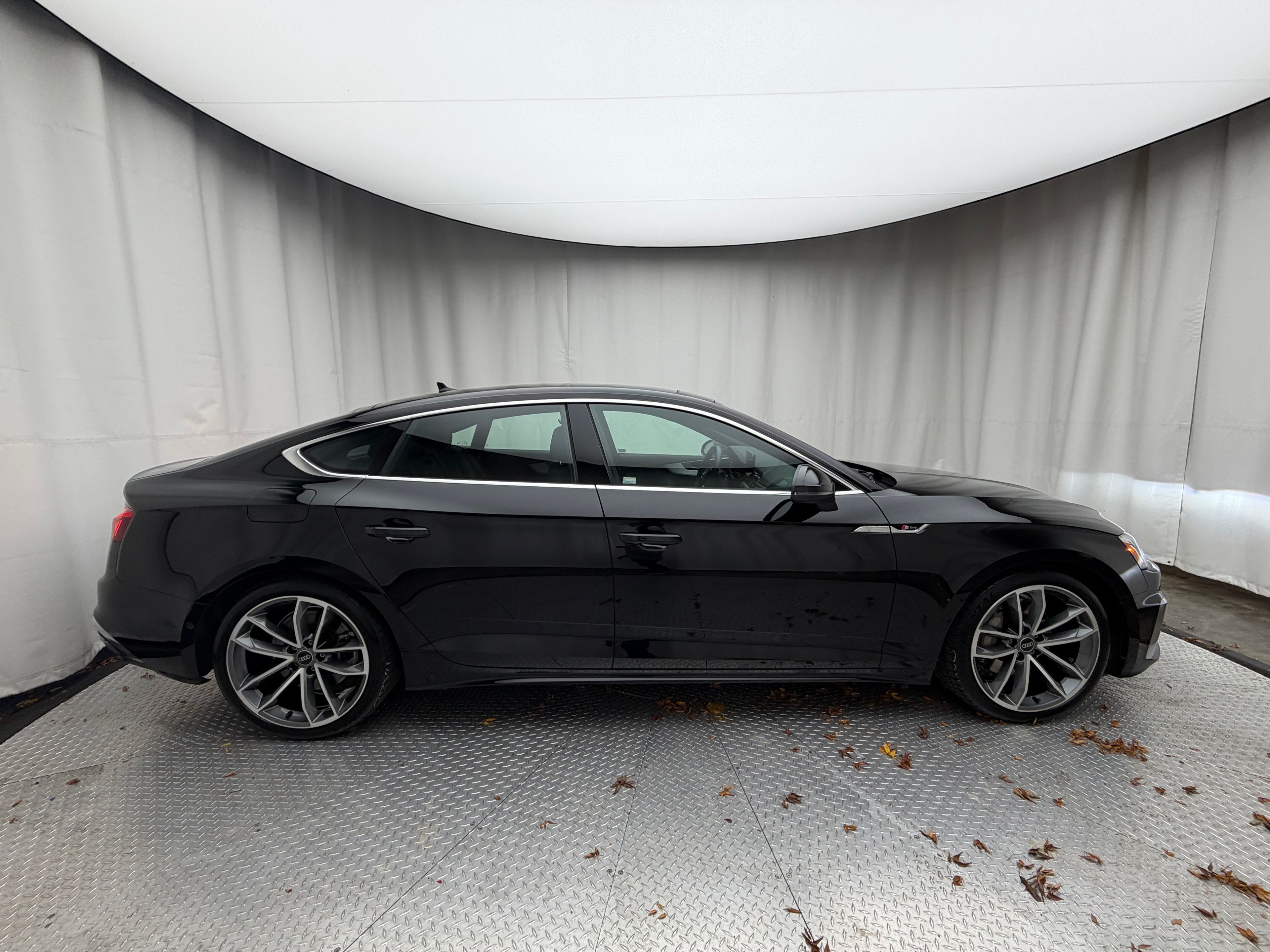 Thumbnail: 2022 Audi A5 - 14