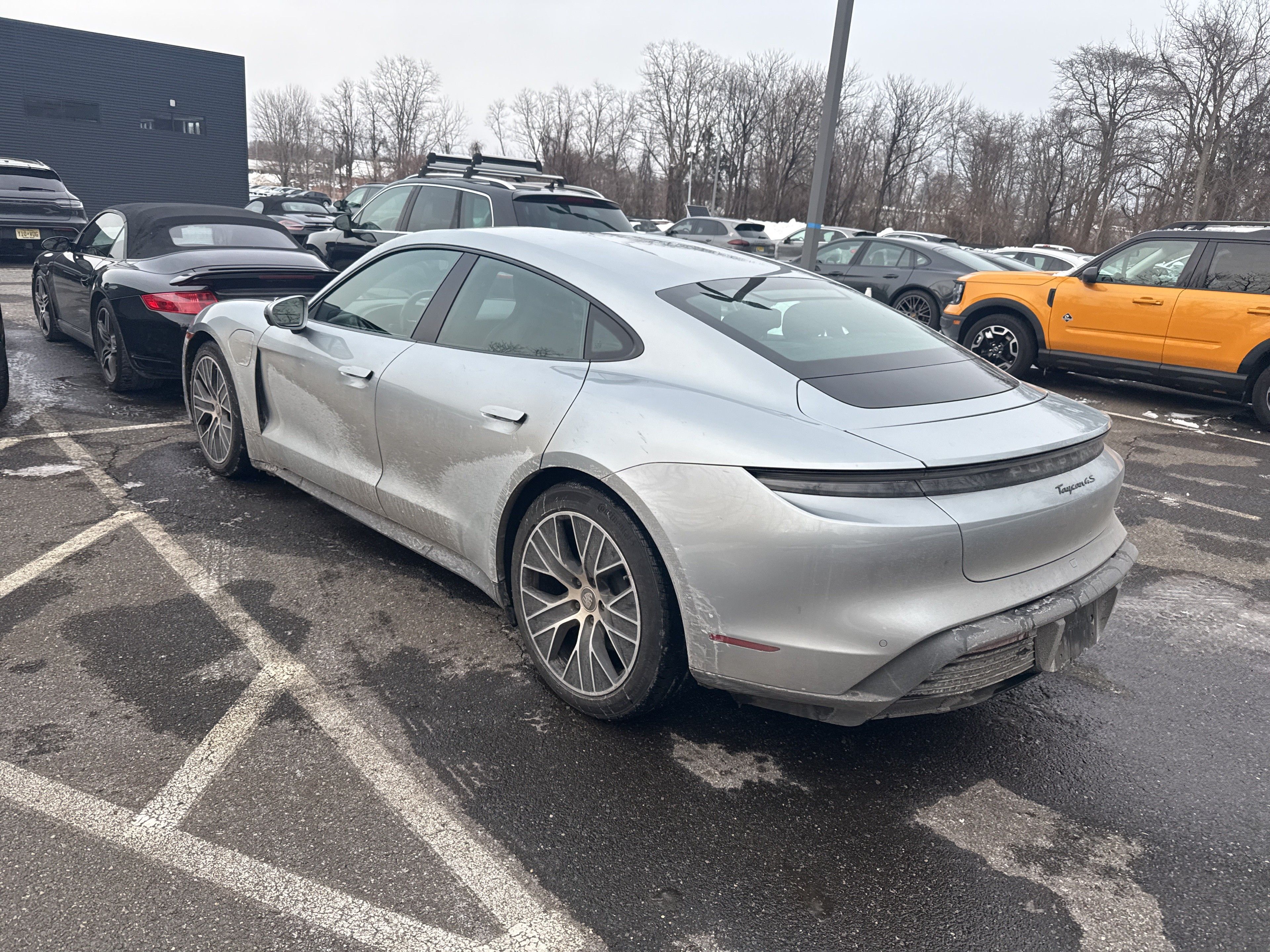 Thumbnail: 2021 Porsche Taycan - 2