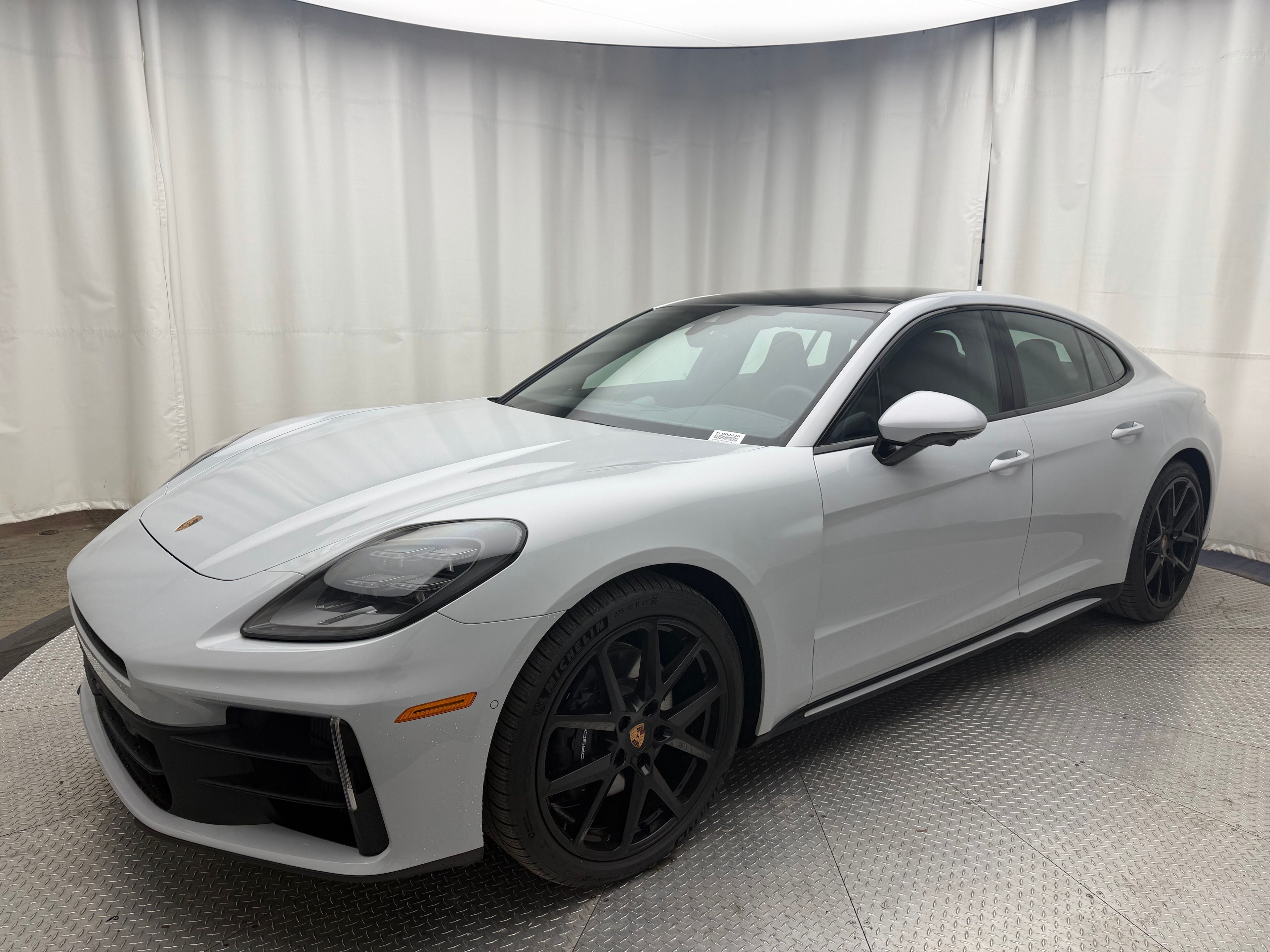 Thumbnail: 2026 Porsche Panamera - 1