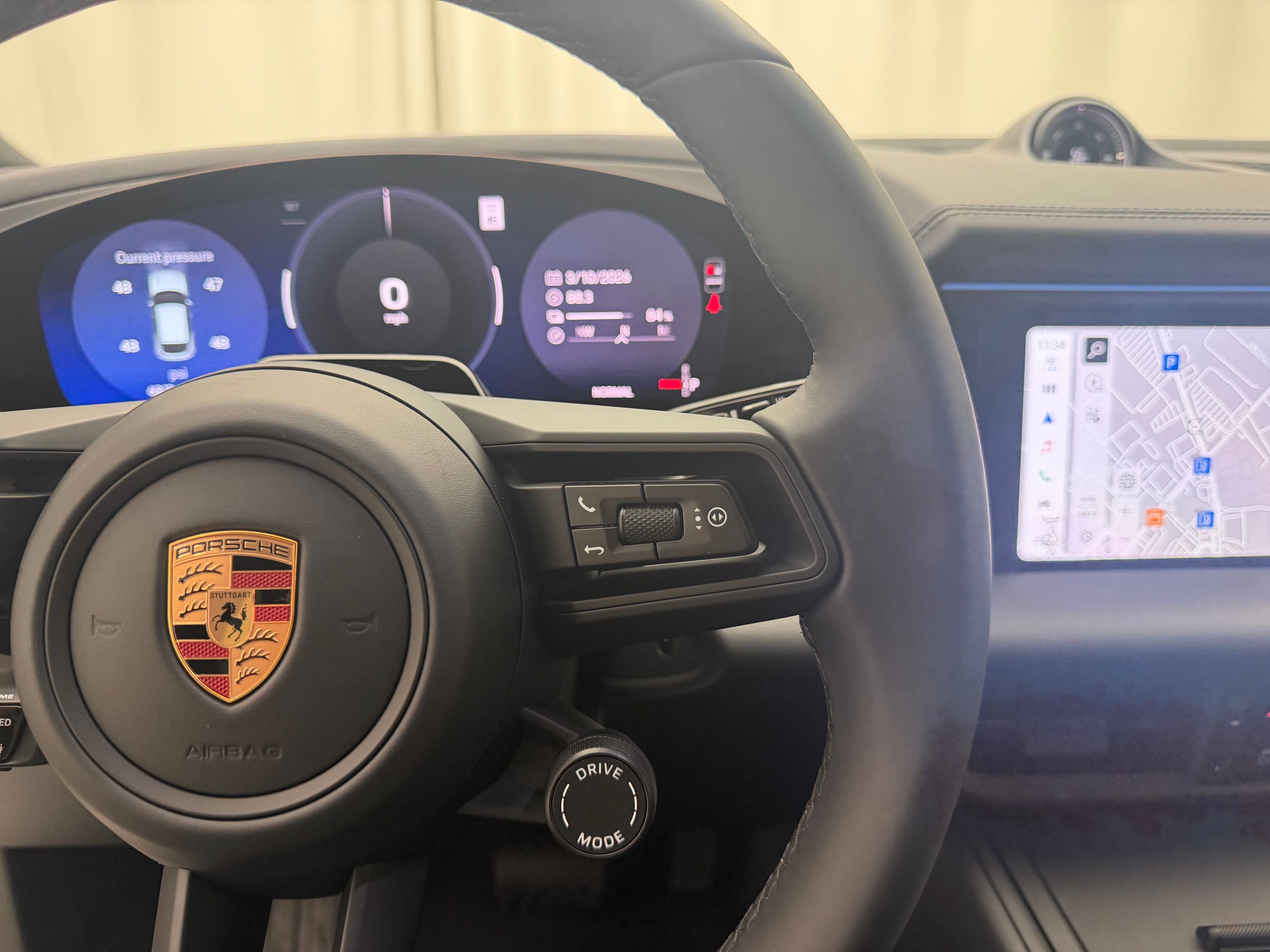 Thumbnail: 2026 Porsche Macan - 27