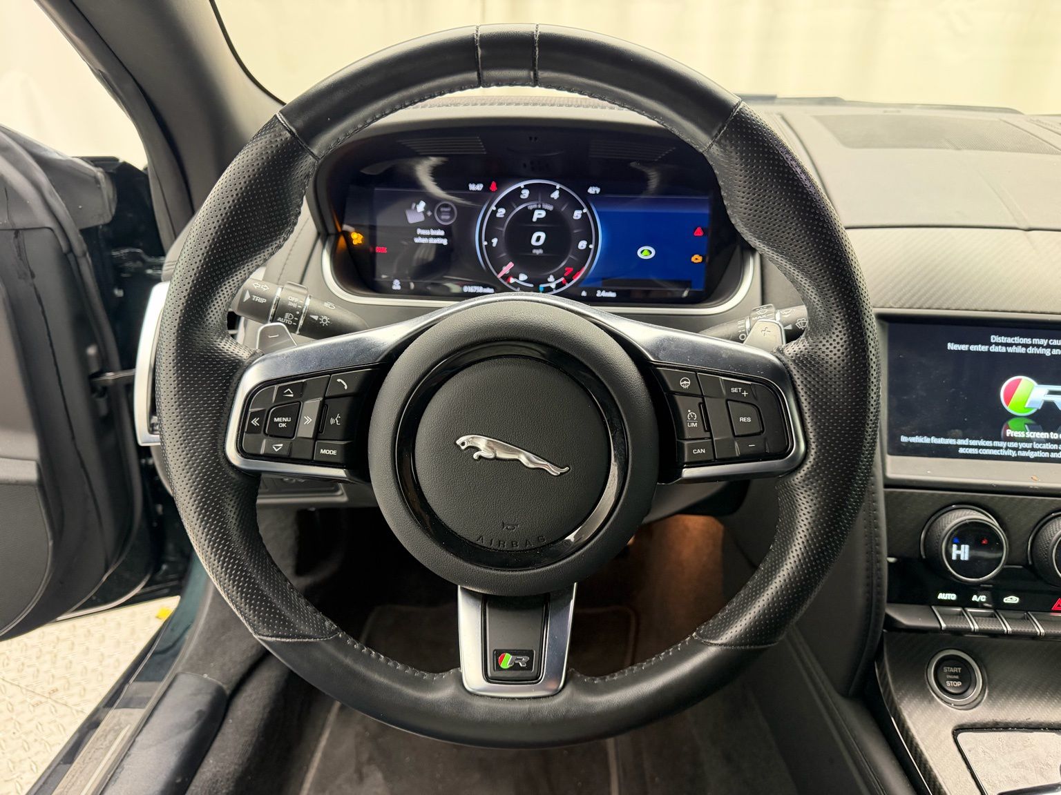 Thumbnail: 2021 Jaguar F-Type - 6