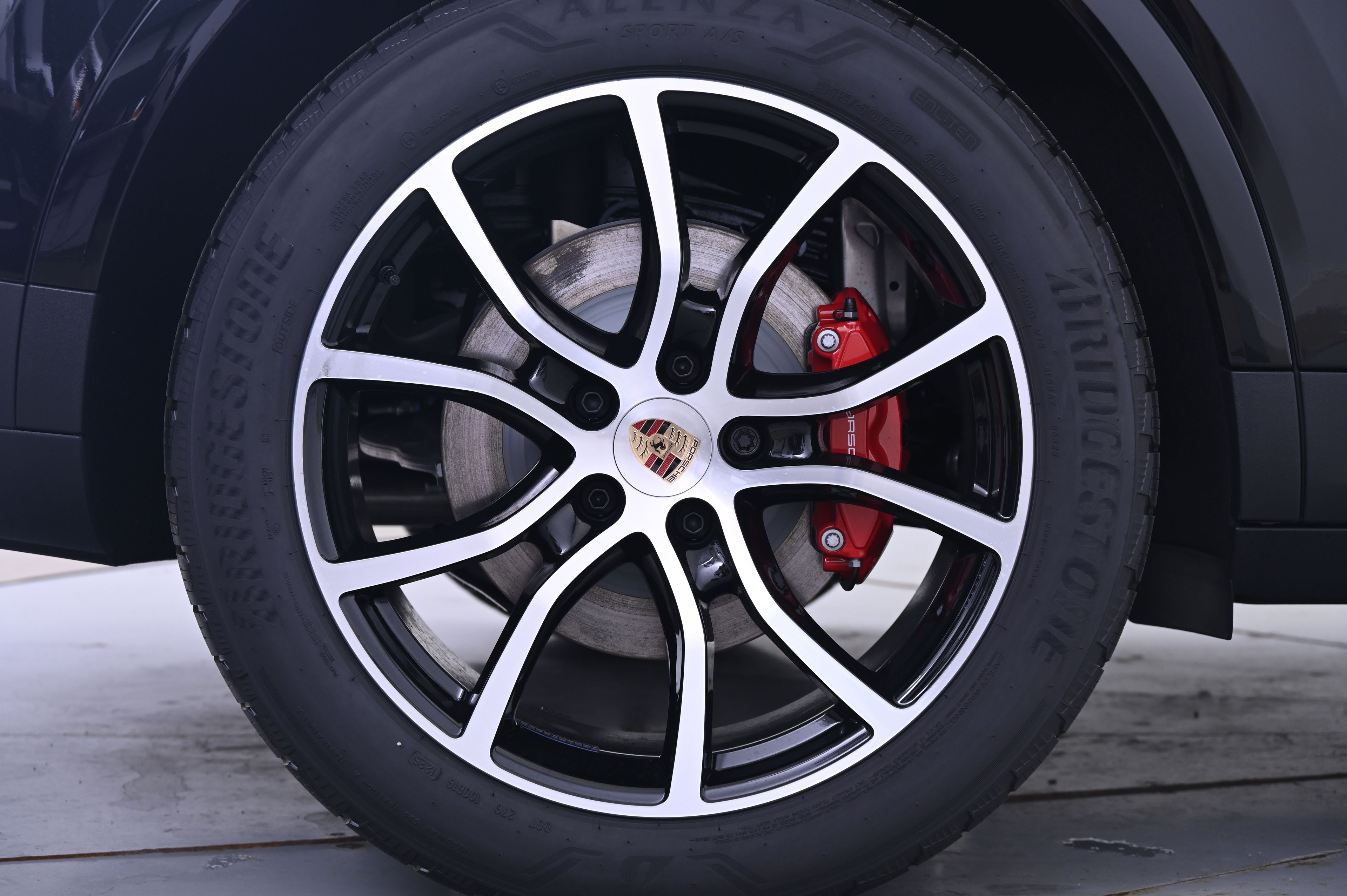 Thumbnail: 2025 Porsche Cayenne - 13