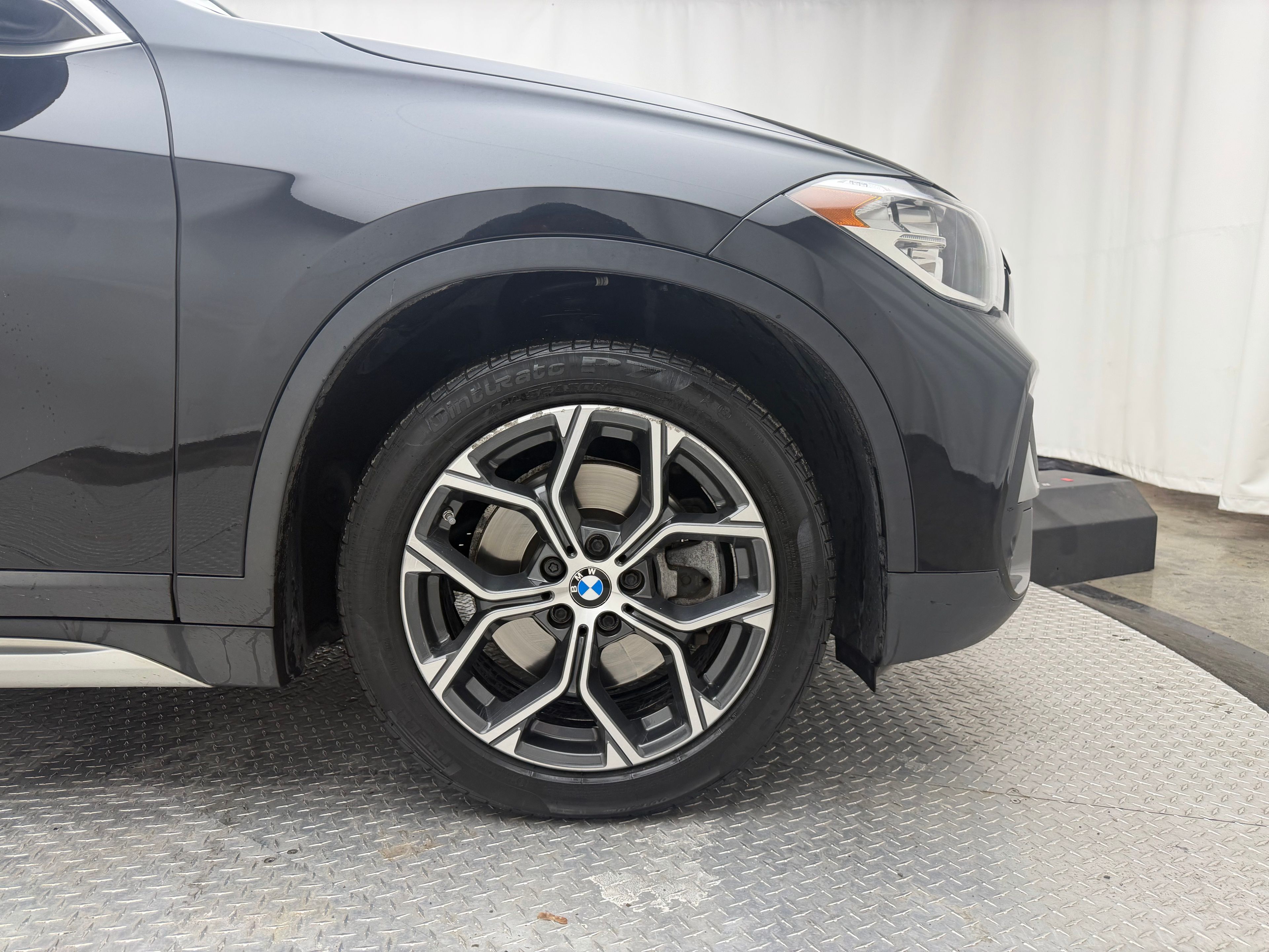 Thumbnail: 2021 BMW X1 - 10