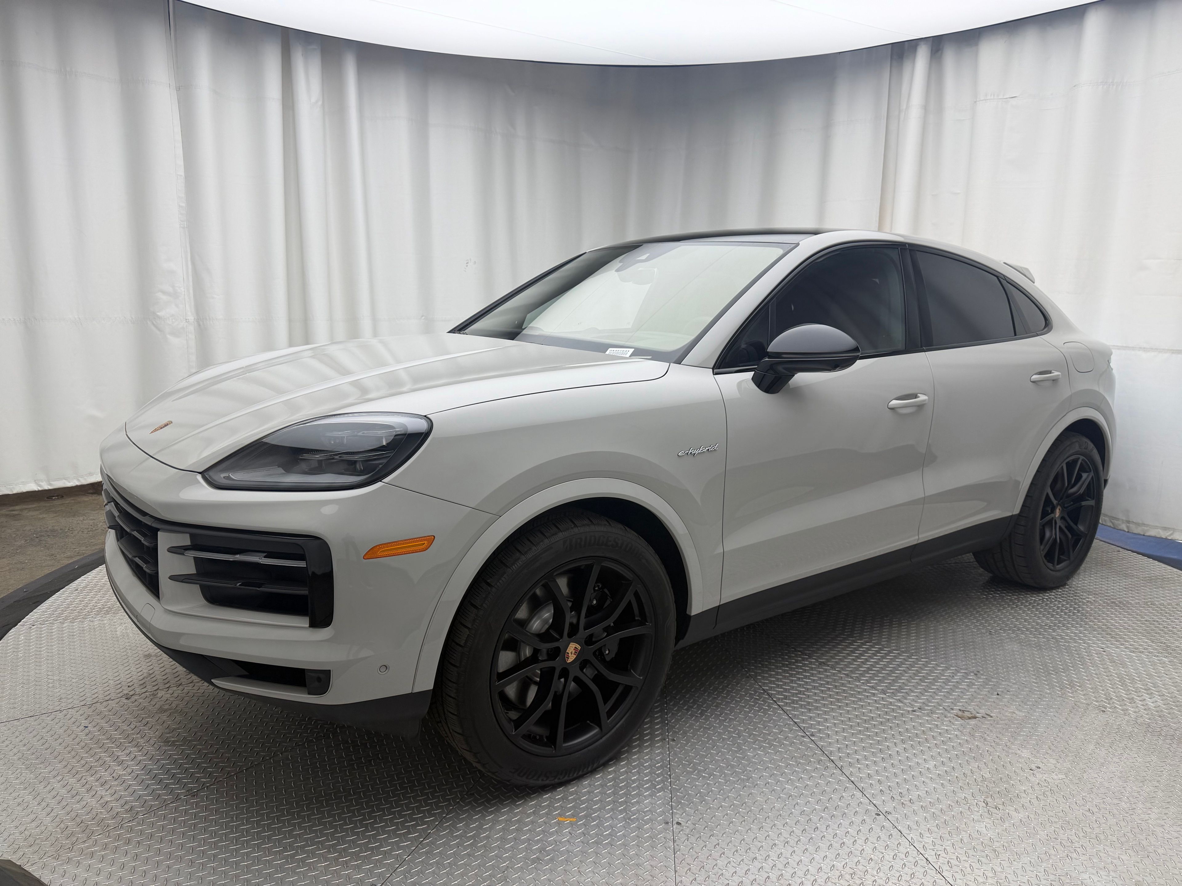 Thumbnail: 2026 Porsche  - 1