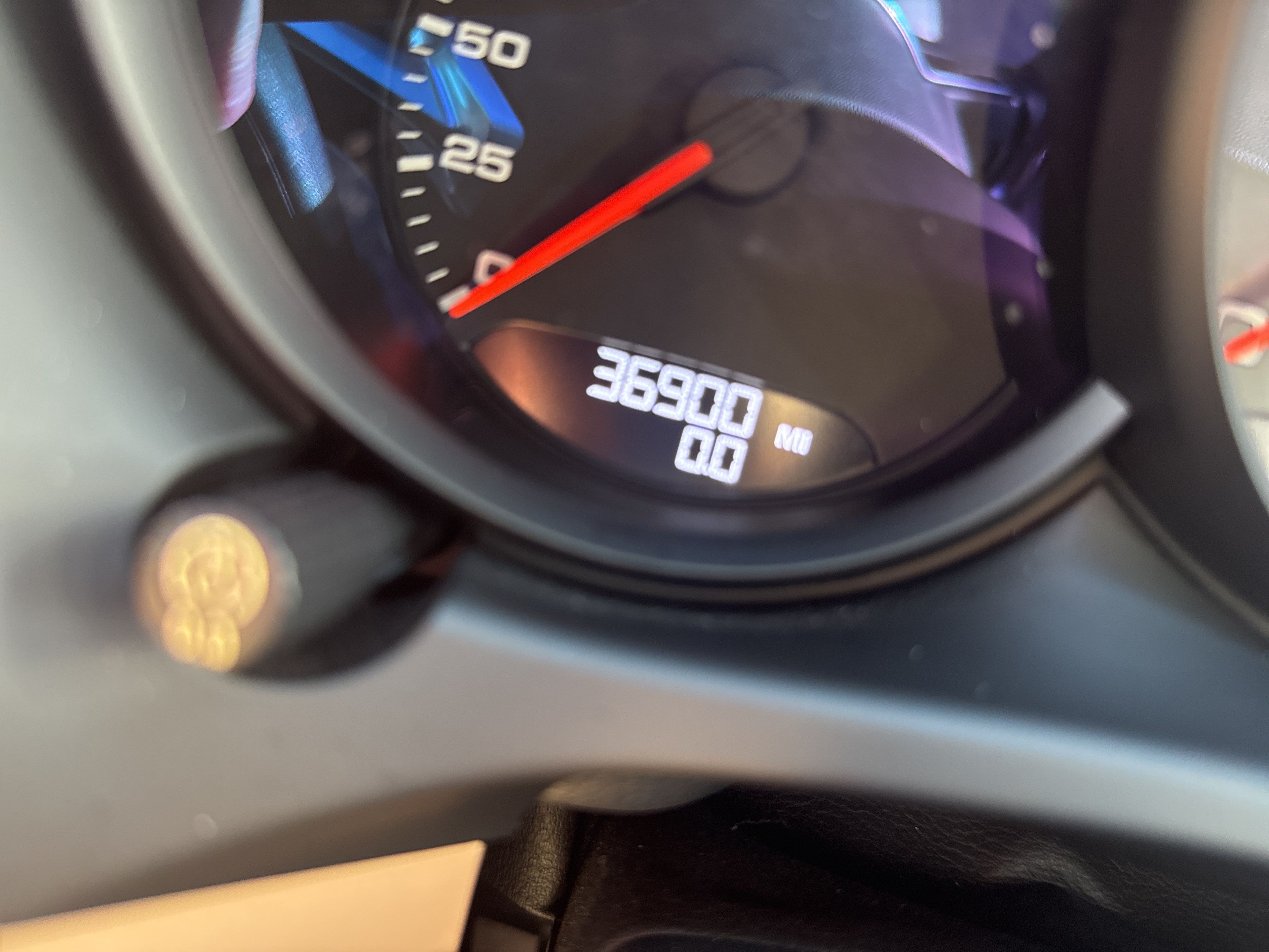 Thumbnail: 2019 Porsche Macan - 3