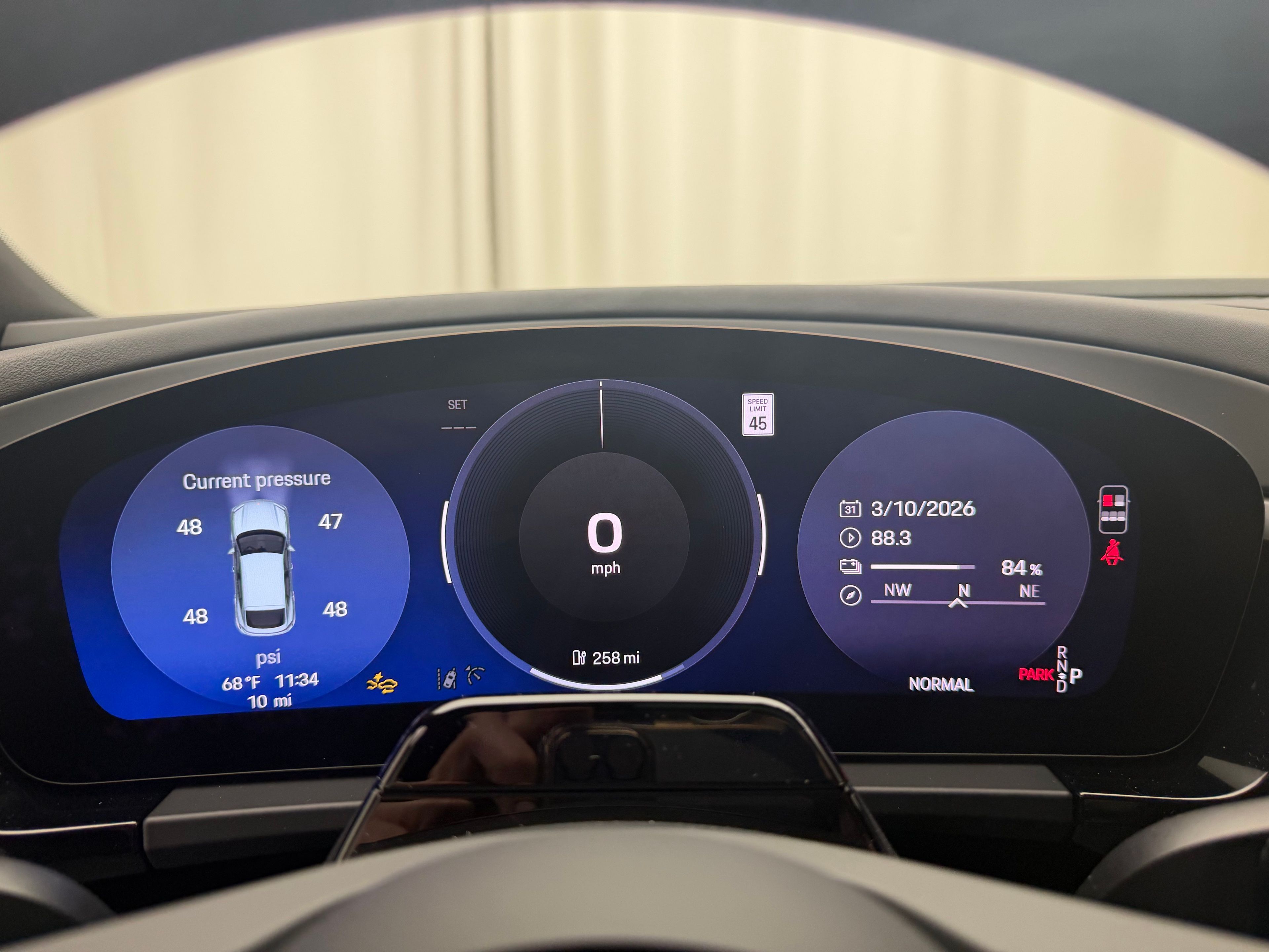 Thumbnail: 2026 Porsche Macan - 28