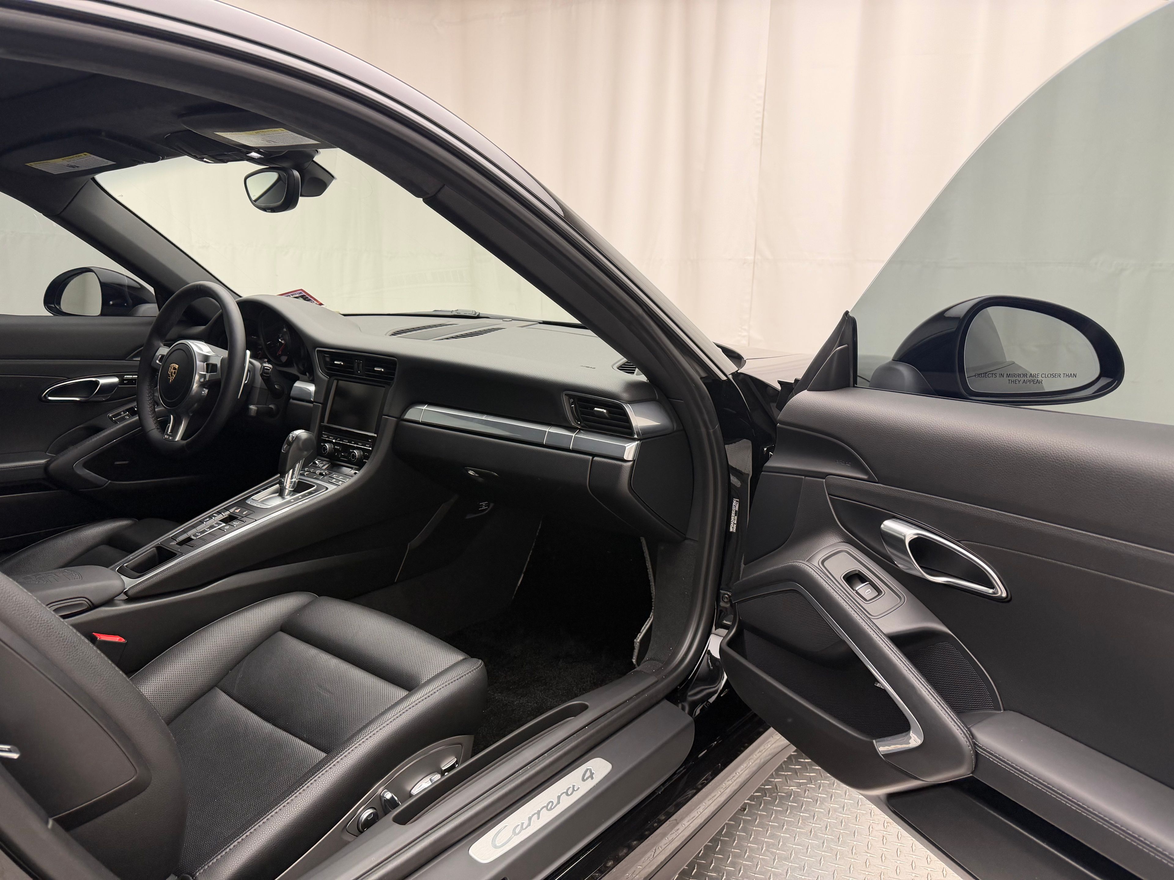 Thumbnail: 2013 Porsche 911 - 14