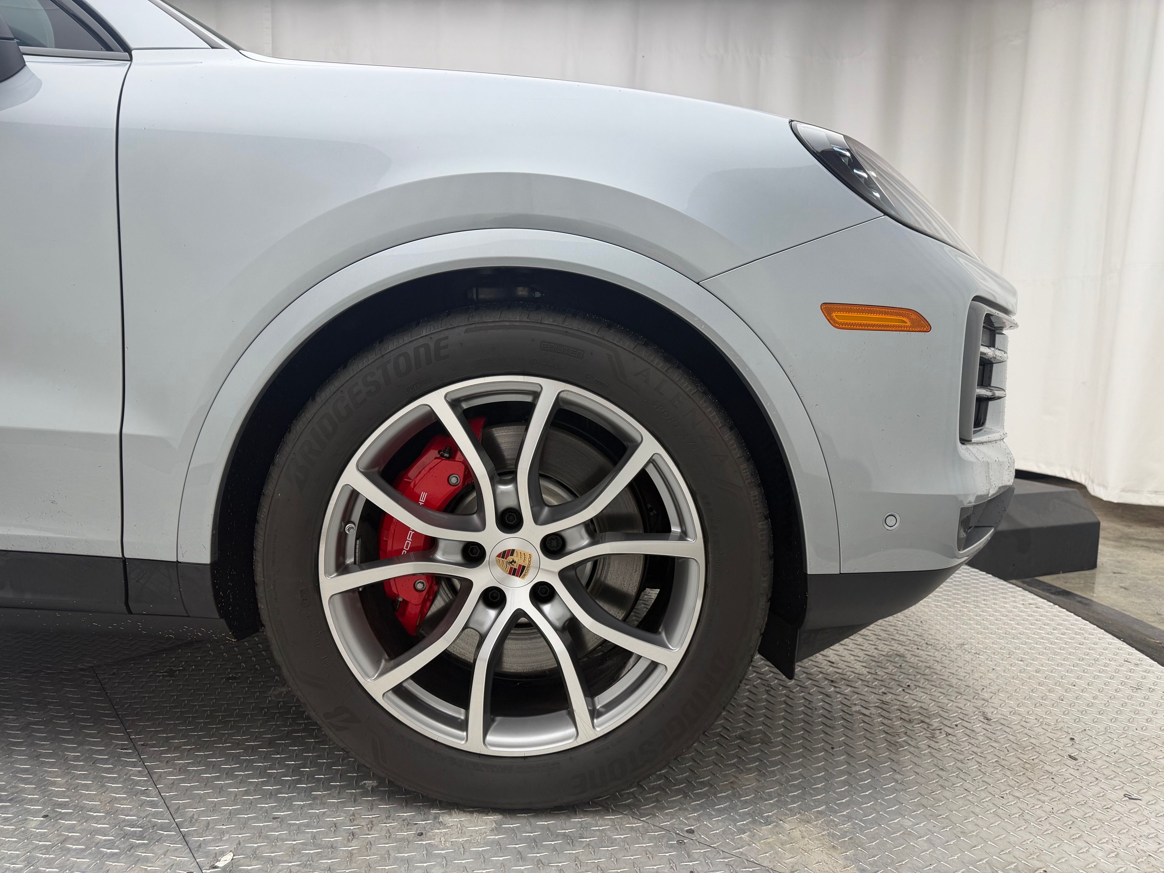 Thumbnail: 2025 Porsche  - 16