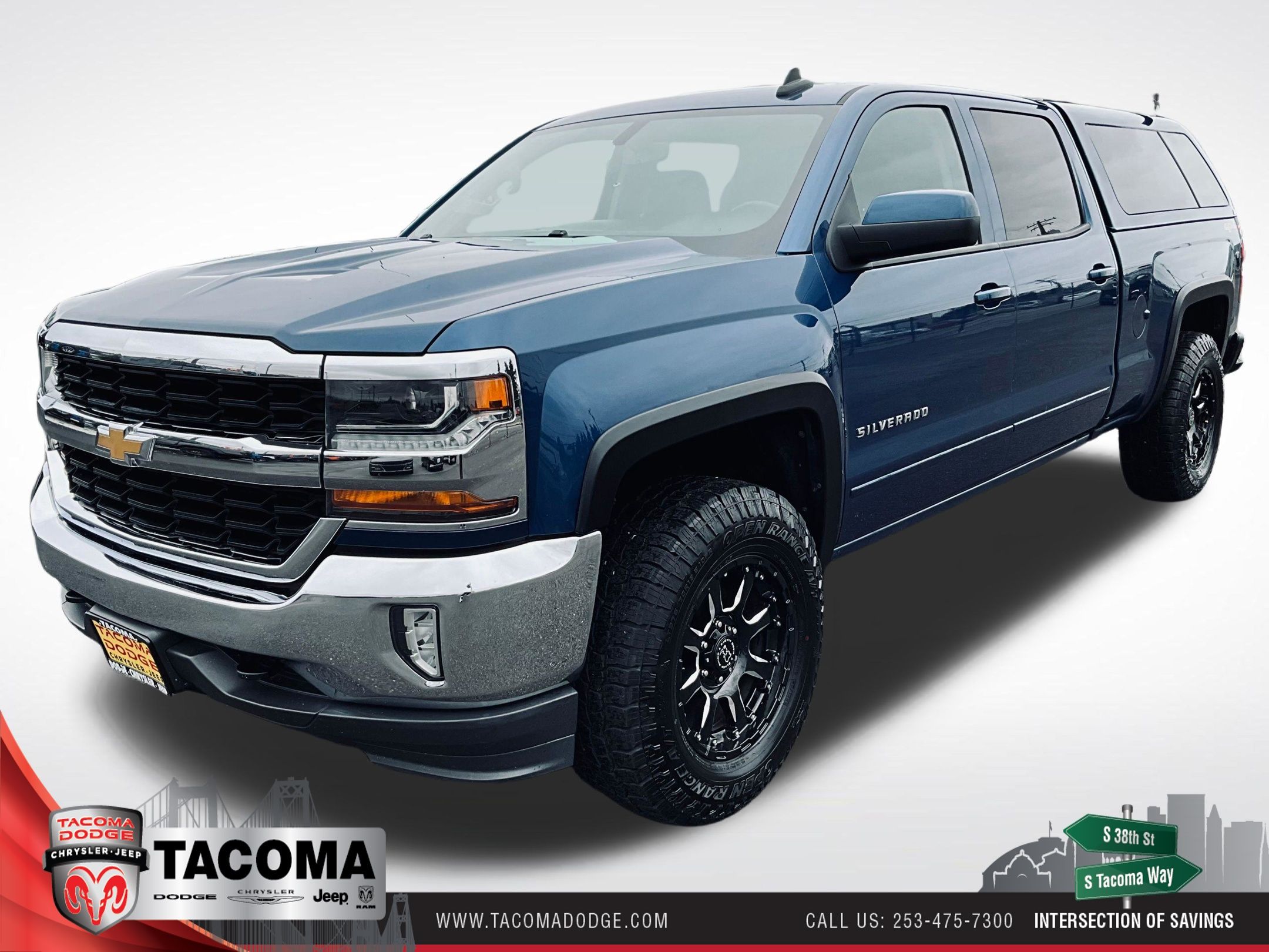 Deep Ocean Blue Metallic 2017 Chevrolet Silverado 1500 Pickup Truck Four-Wheel Drive 6-Speed Automatic Overdrive