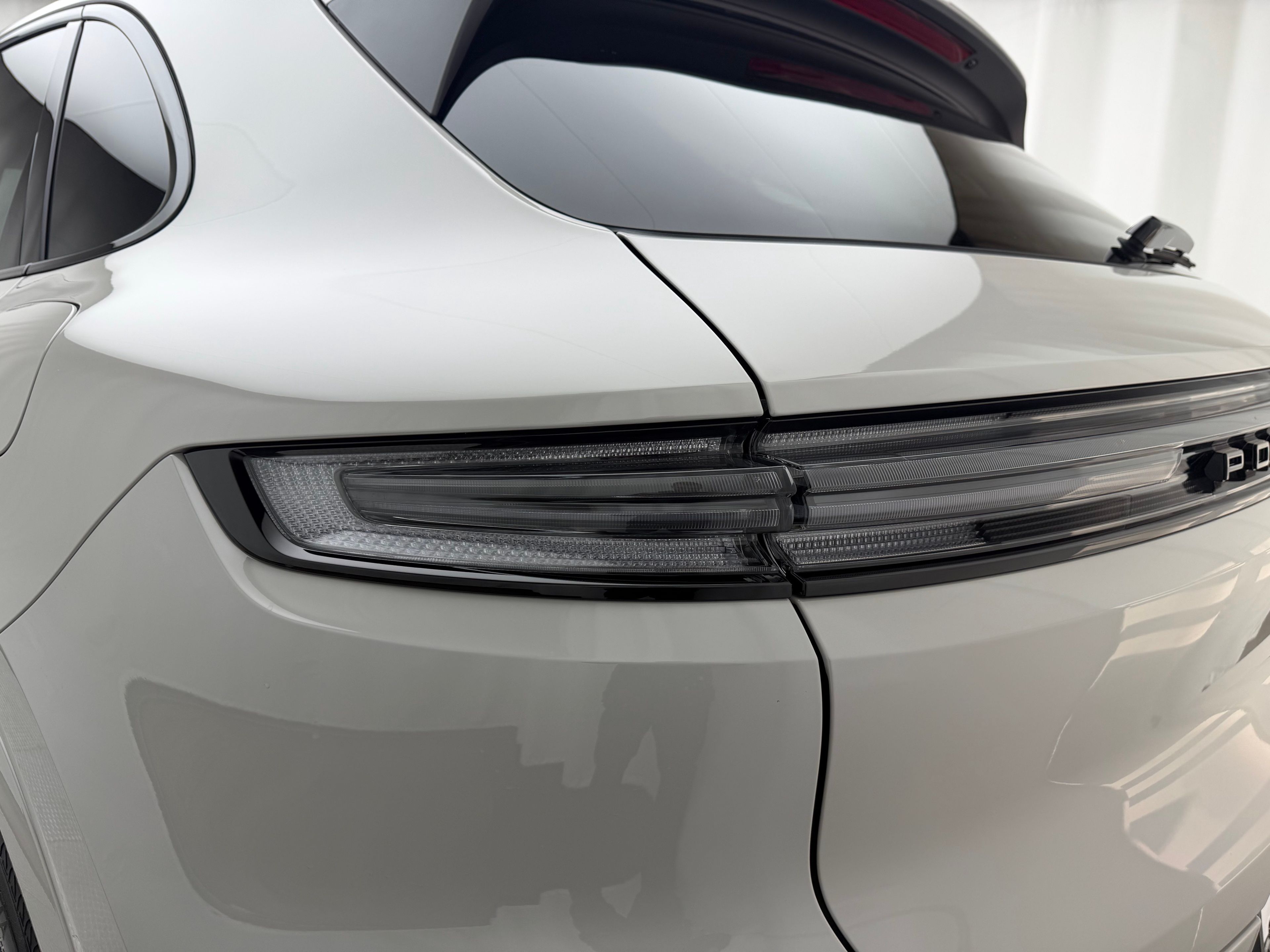 Thumbnail: 2026 Porsche Cayenne - 11