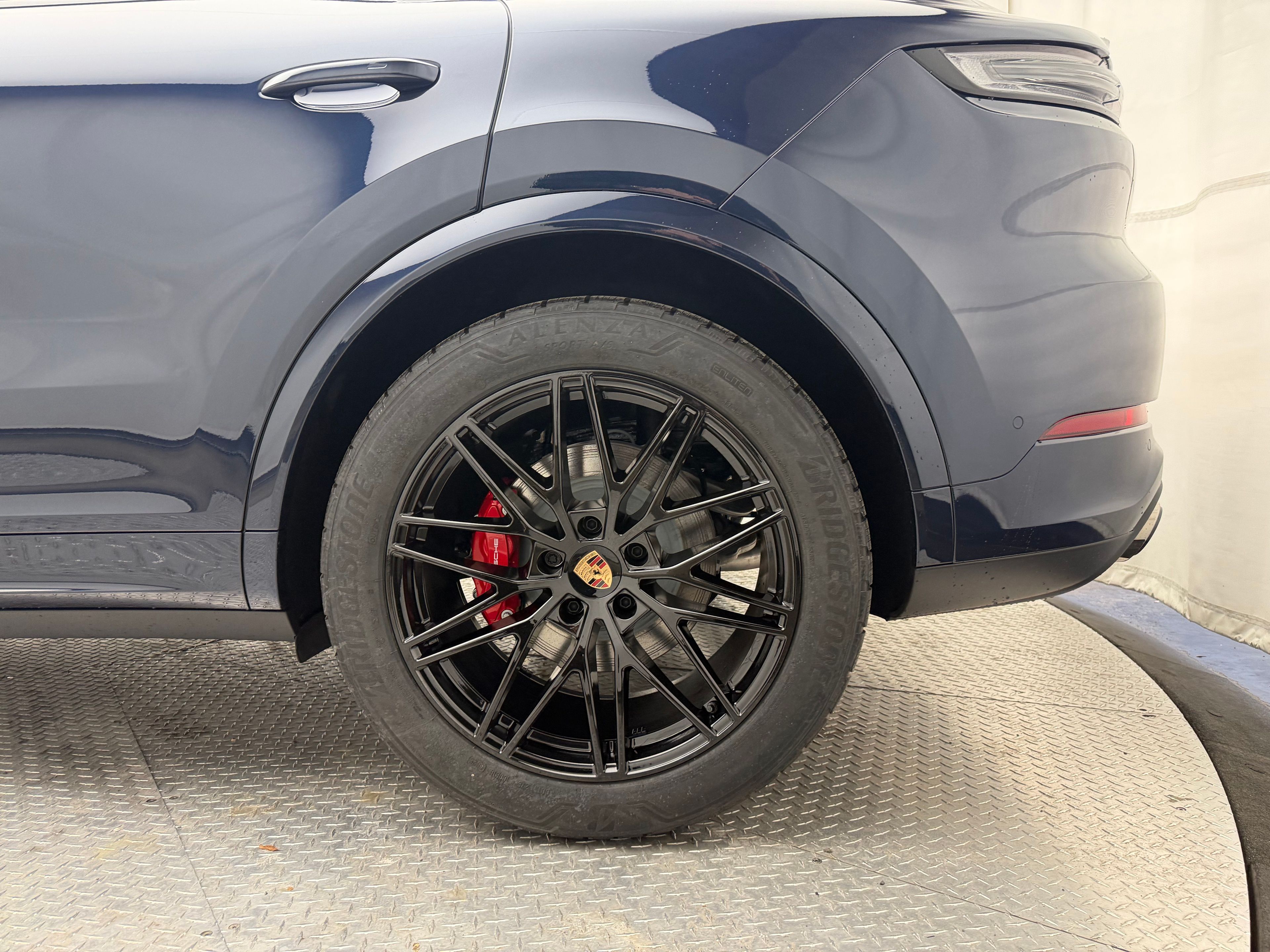 Thumbnail: 2026 Porsche  - 9