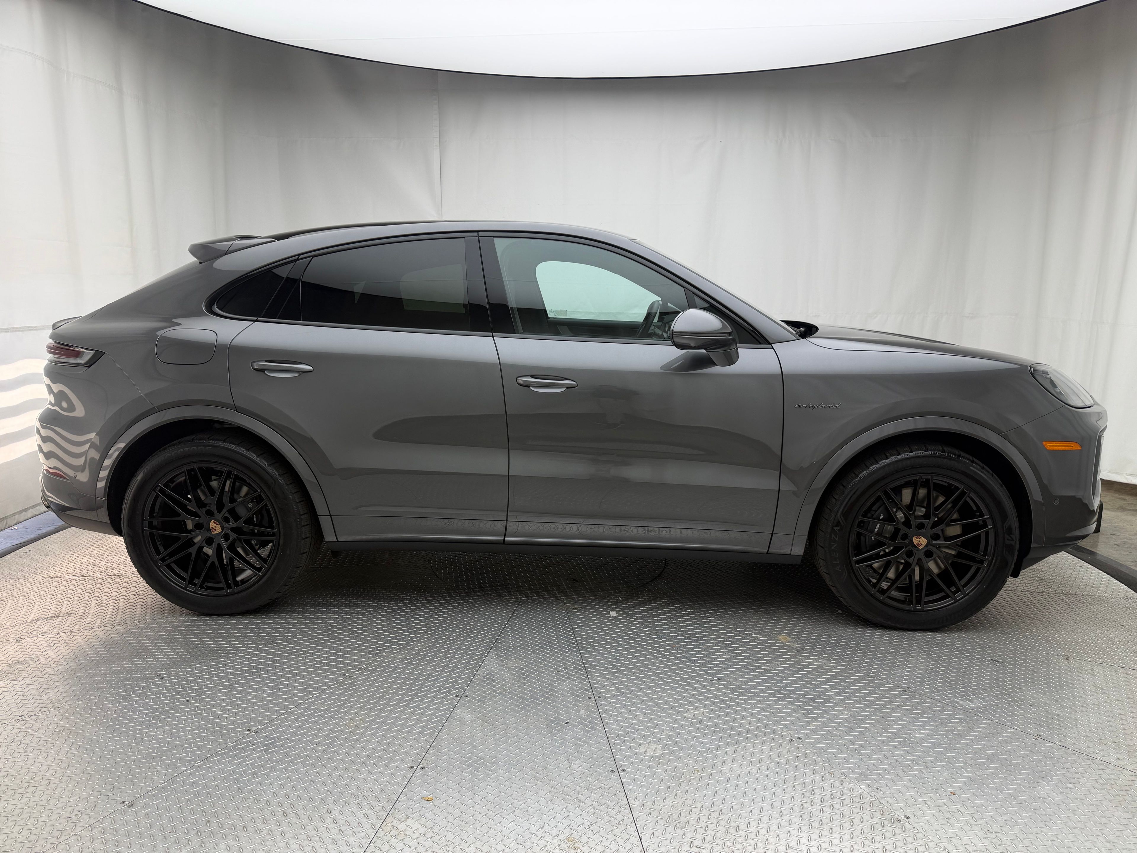 Thumbnail: 2026 Porsche  - 15