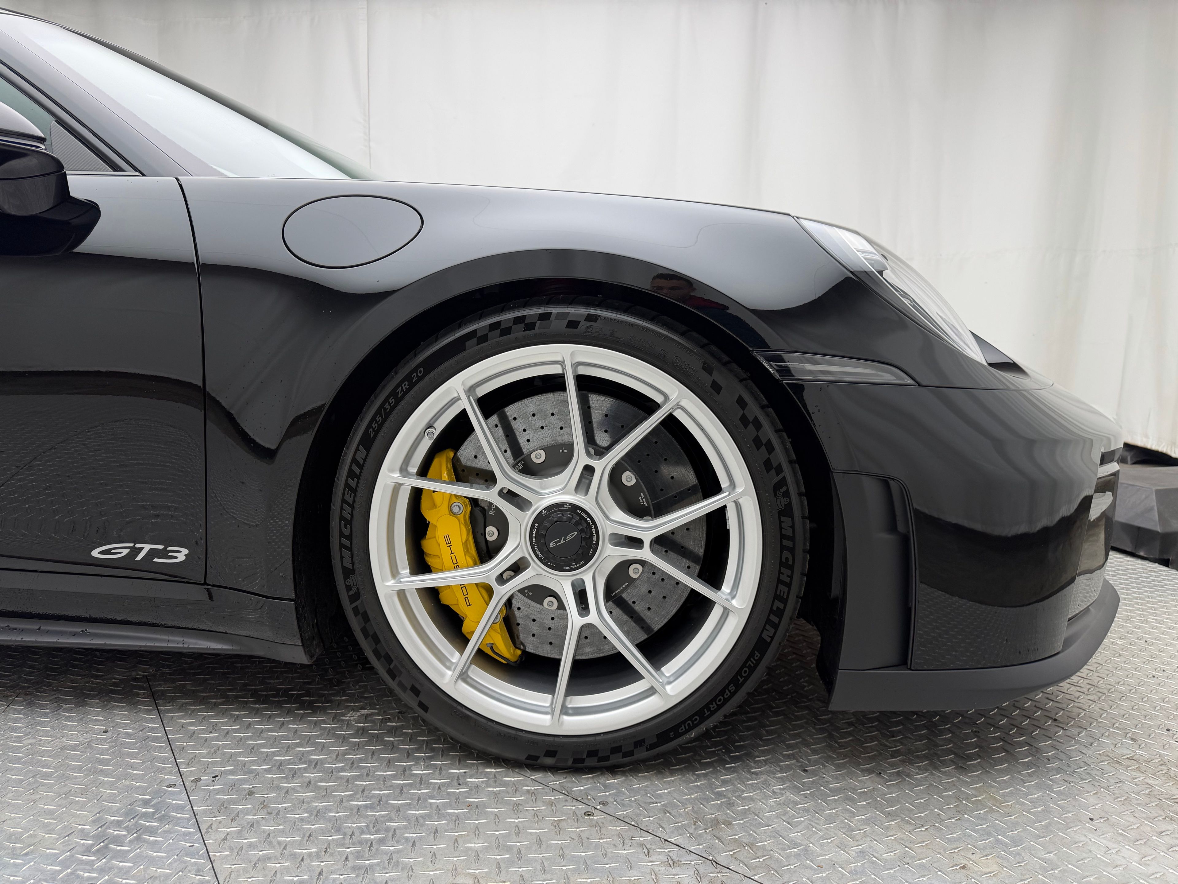 Thumbnail: 2026 Porsche 911 - 17